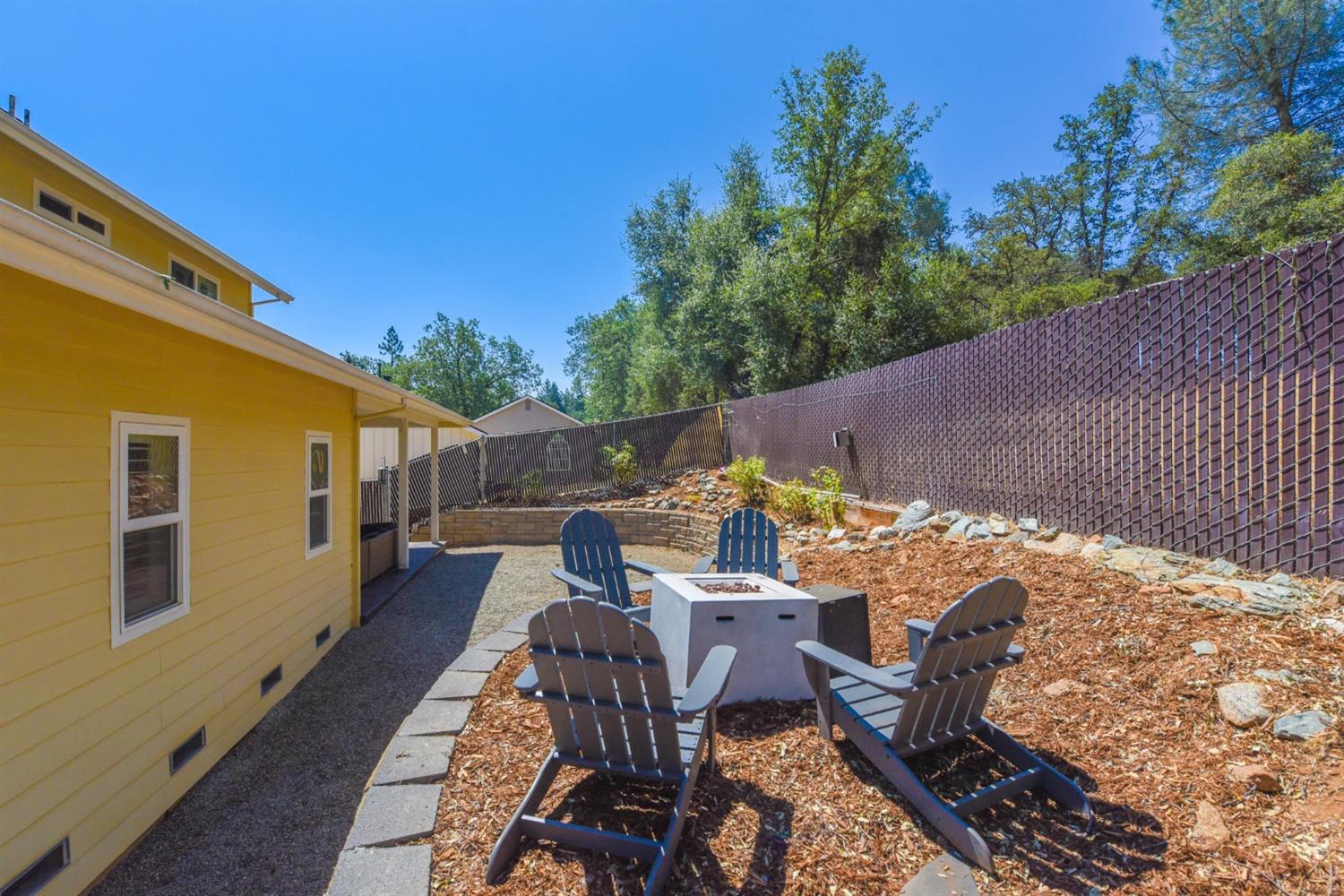 Detail Gallery Image 68 of 77 For 20640 Resort Rd, Sonora,  CA 95370 - 4 Beds | 3/1 Baths