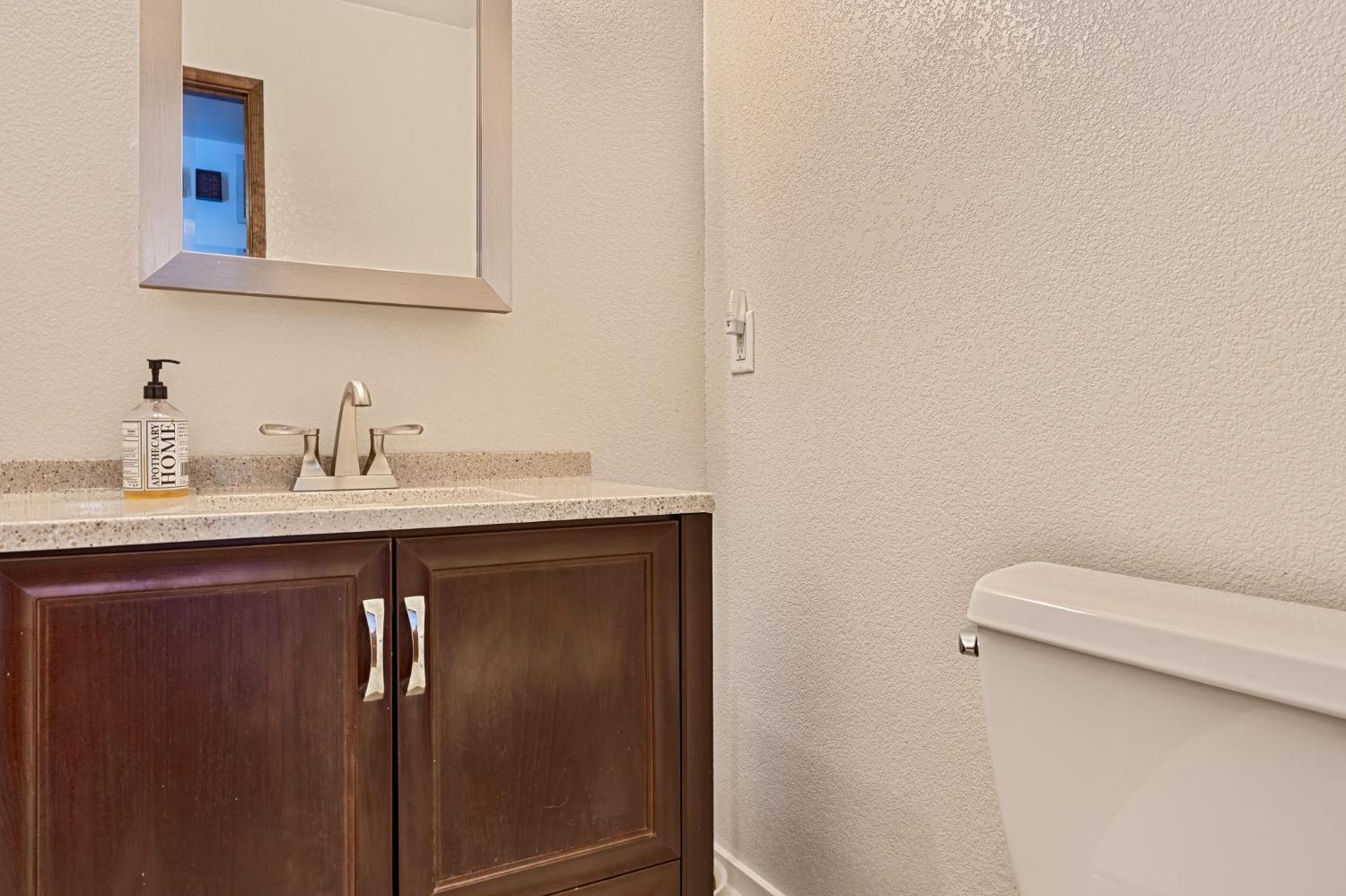 Detail Gallery Image 17 of 36 For 2501 Newhouse, Pollock Pines,  CA 95726 - 2 Beds | 1/2 Baths