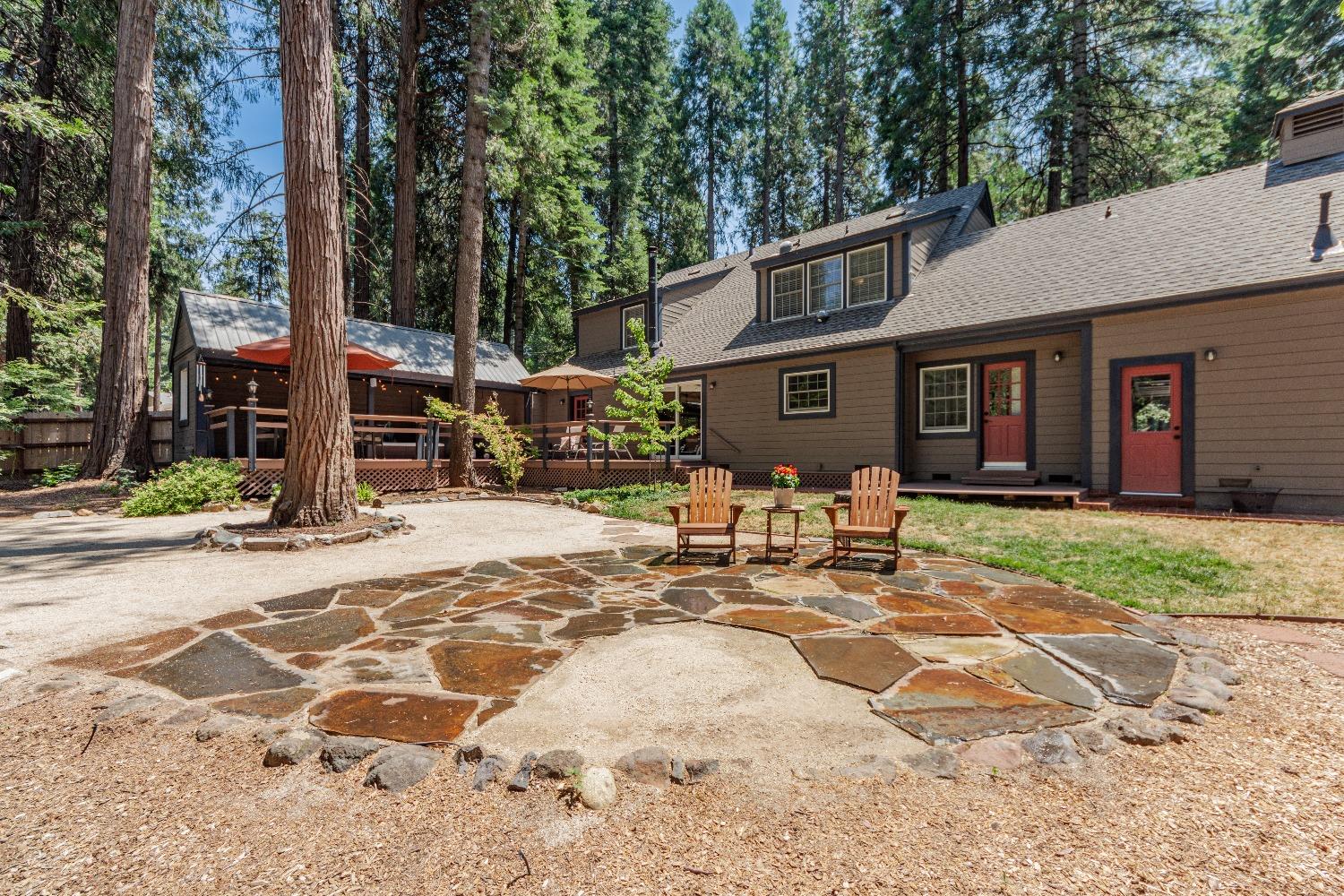 Detail Gallery Image 1 of 1 For 13254 Quaker Hill Cross Rd, Nevada City,  CA 95959 - 3 Beds | 2/1 Baths