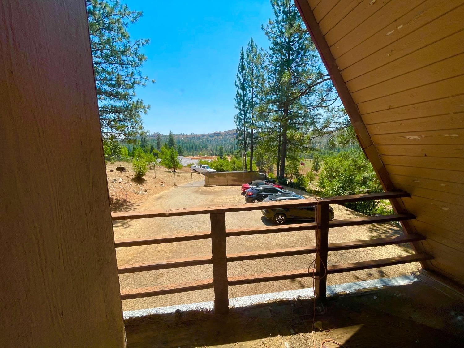 Railroad Flat Road, Mountain Ranch, California image 18