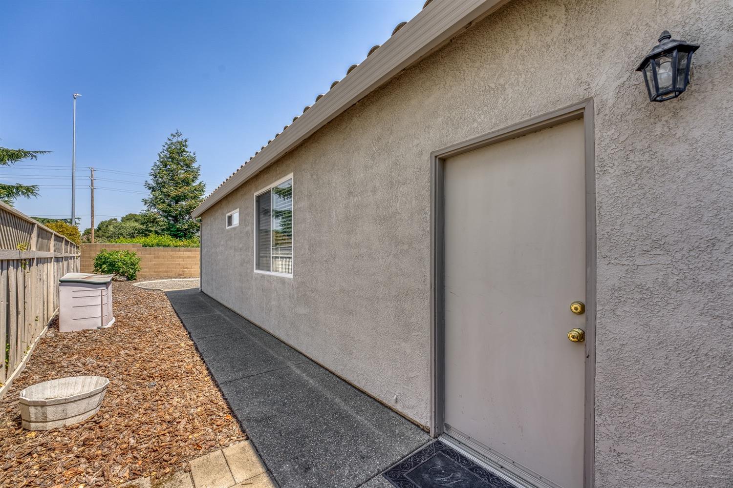 Detail Gallery Image 43 of 49 For 7453 Apple Hollow Loop, Roseville,  CA 95747 - 2 Beds | 2 Baths