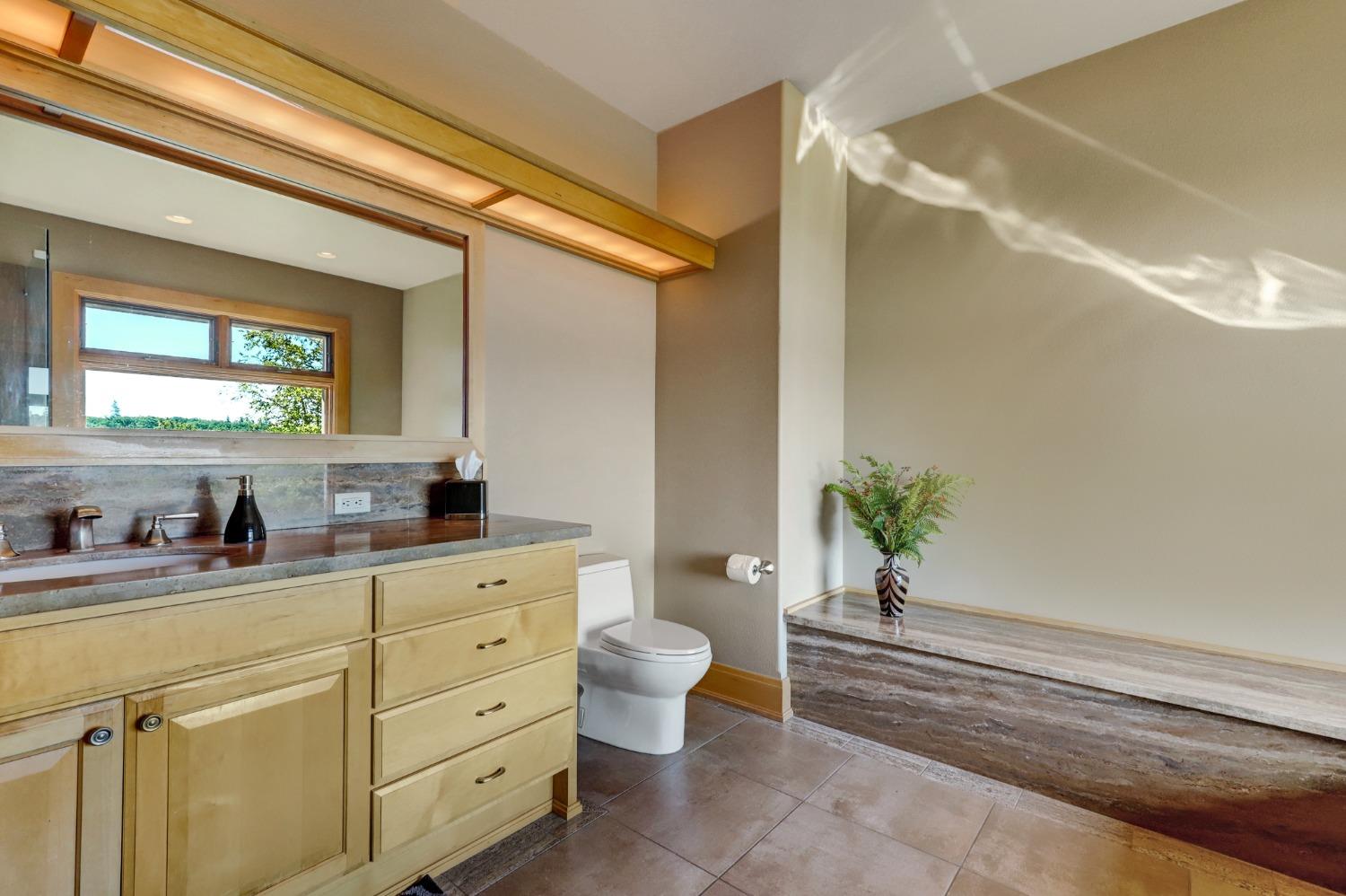 Detail Gallery Image 40 of 99 For 15160 Applewood Ln, Nevada City,  CA 95959 - 4 Beds | 4/1 Baths