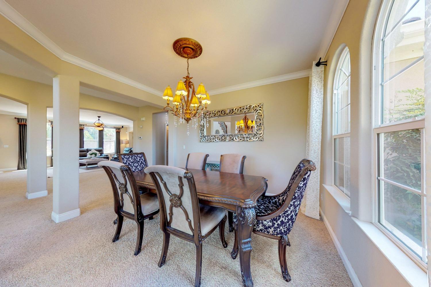 Detail Gallery Image 17 of 73 For 3519 Bergamo Dr, El Dorado Hills,  CA 95762 - 4 Beds | 4 Baths