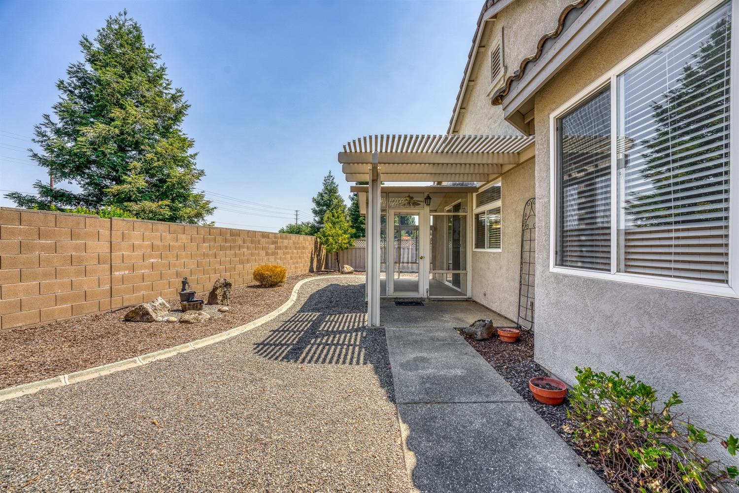 Detail Gallery Image 44 of 49 For 7453 Apple Hollow Loop, Roseville,  CA 95747 - 2 Beds | 2 Baths