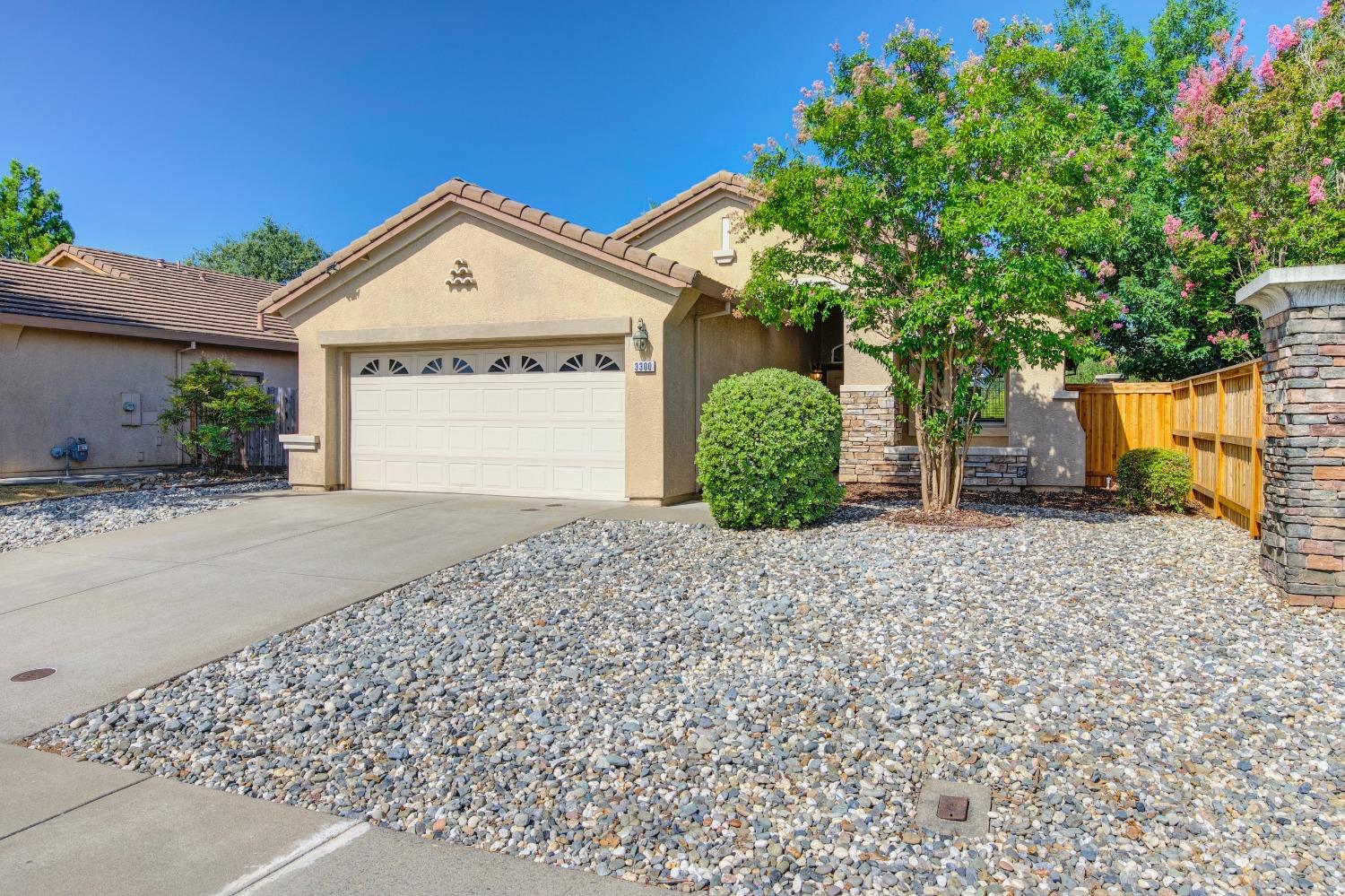 Detail Gallery Image 1 of 1 For 3300 Verdeca Way, Rancho Cordova,  CA 95670 - 3 Beds | 2 Baths