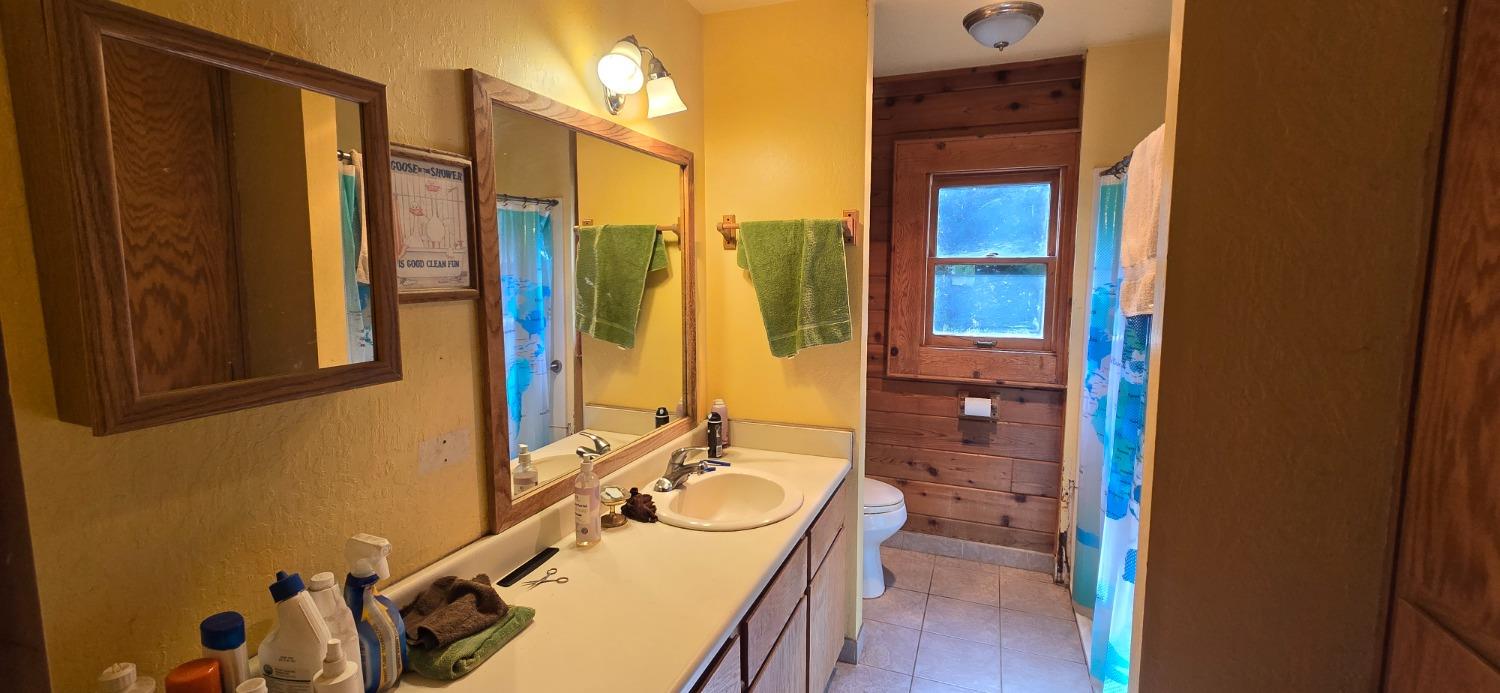 Detail Gallery Image 13 of 25 For 11507 Red Dog Rd, Nevada City,  CA 95959 - 2 Beds | 1 Baths