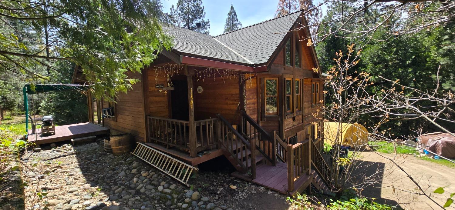 Detail Gallery Image 4 of 25 For 11507 Red Dog Rd, Nevada City,  CA 95959 - 2 Beds | 1 Baths