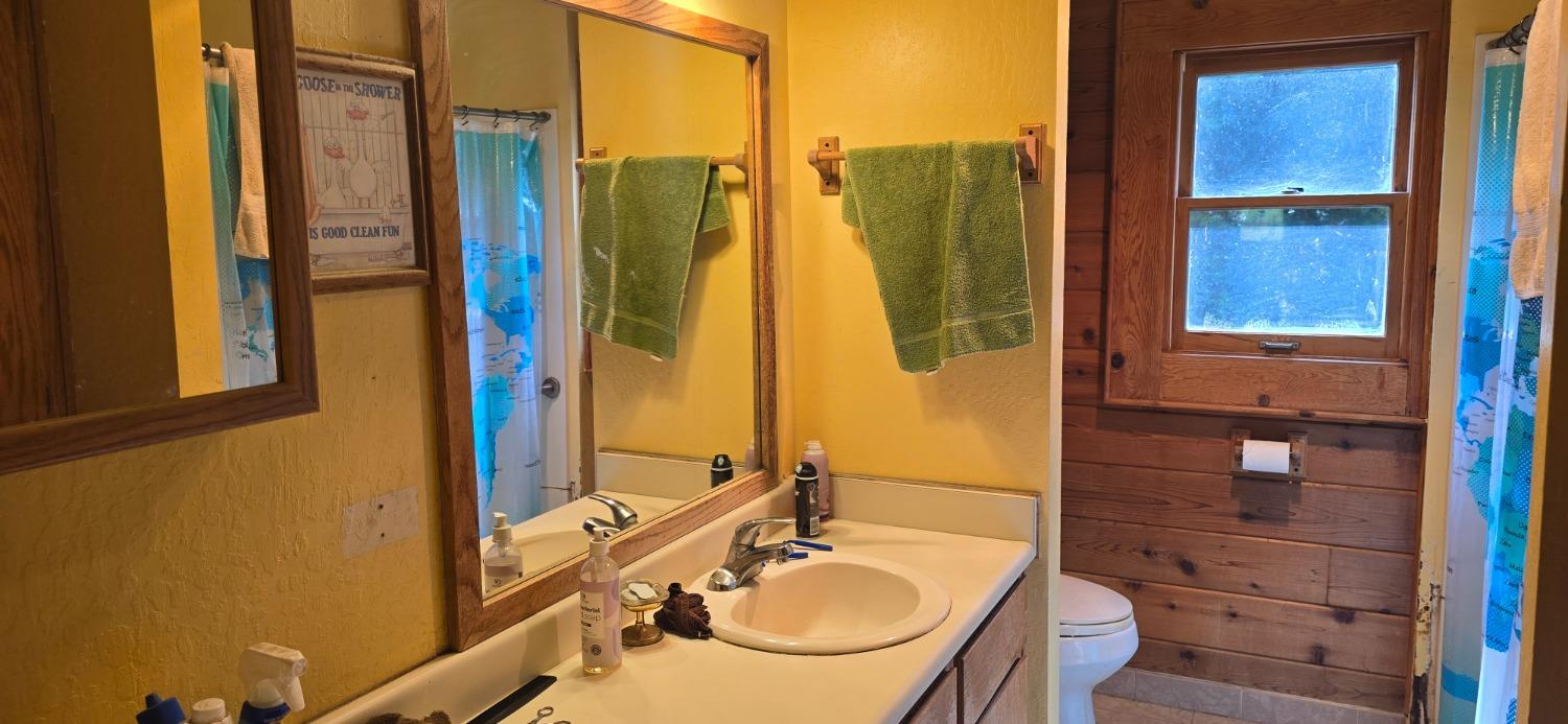 Detail Gallery Image 14 of 25 For 11507 Red Dog Rd, Nevada City,  CA 95959 - 2 Beds | 1 Baths