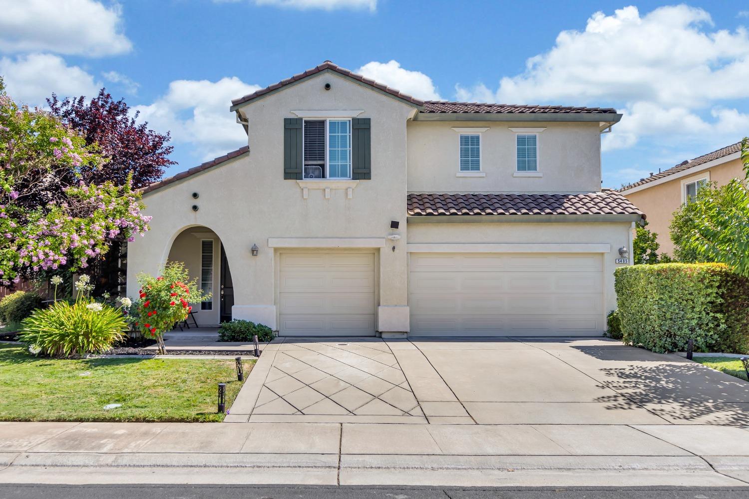 Detail Gallery Image 1 of 1 For 5405 Nectar Cir, Elk Grove,  CA 95757 - 3 Beds | 2/1 Baths