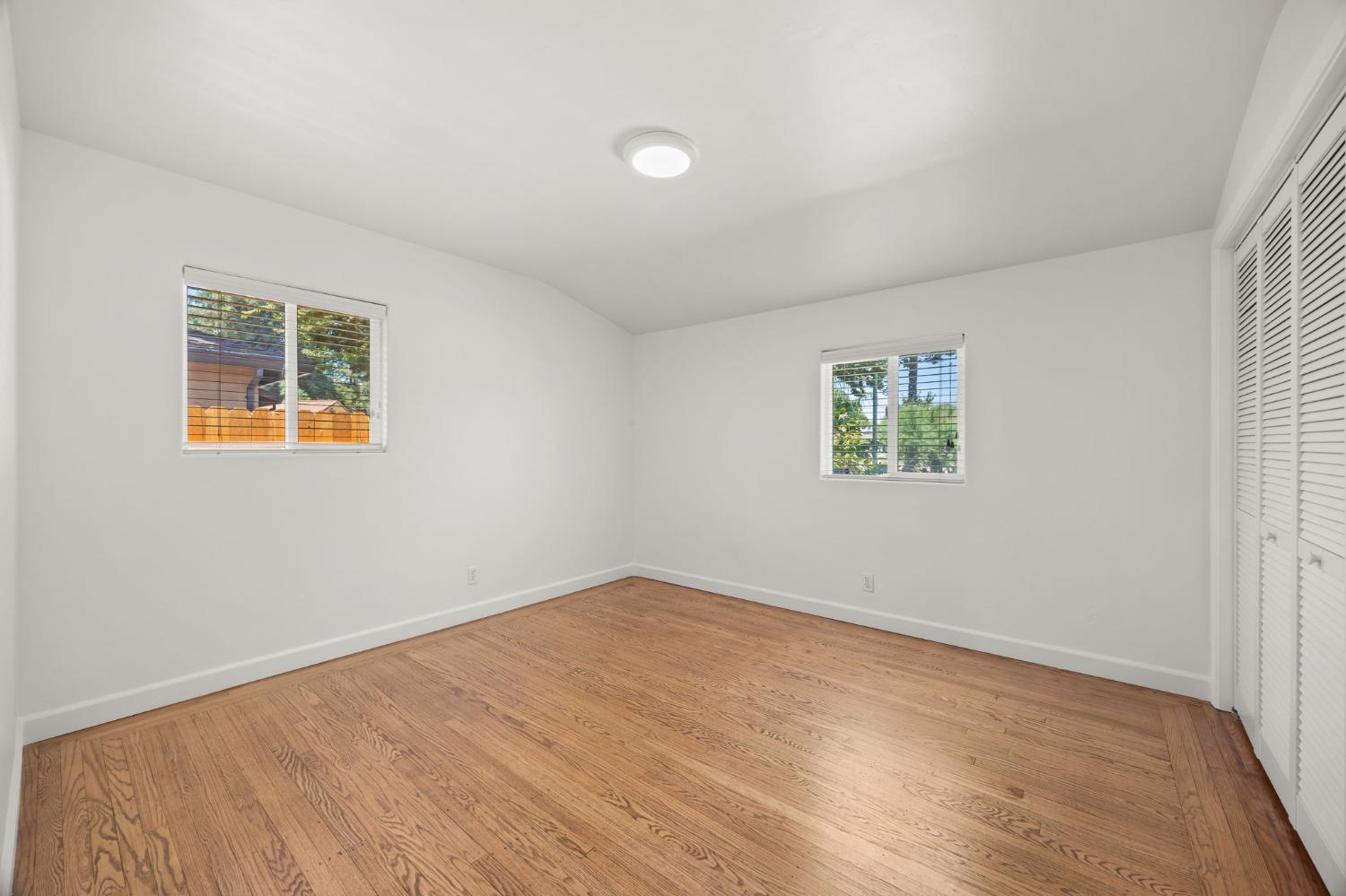 Detail Gallery Image 15 of 43 For 4291 Warren Ave, Sacramento,  CA 95822 - 3 Beds | 2 Baths