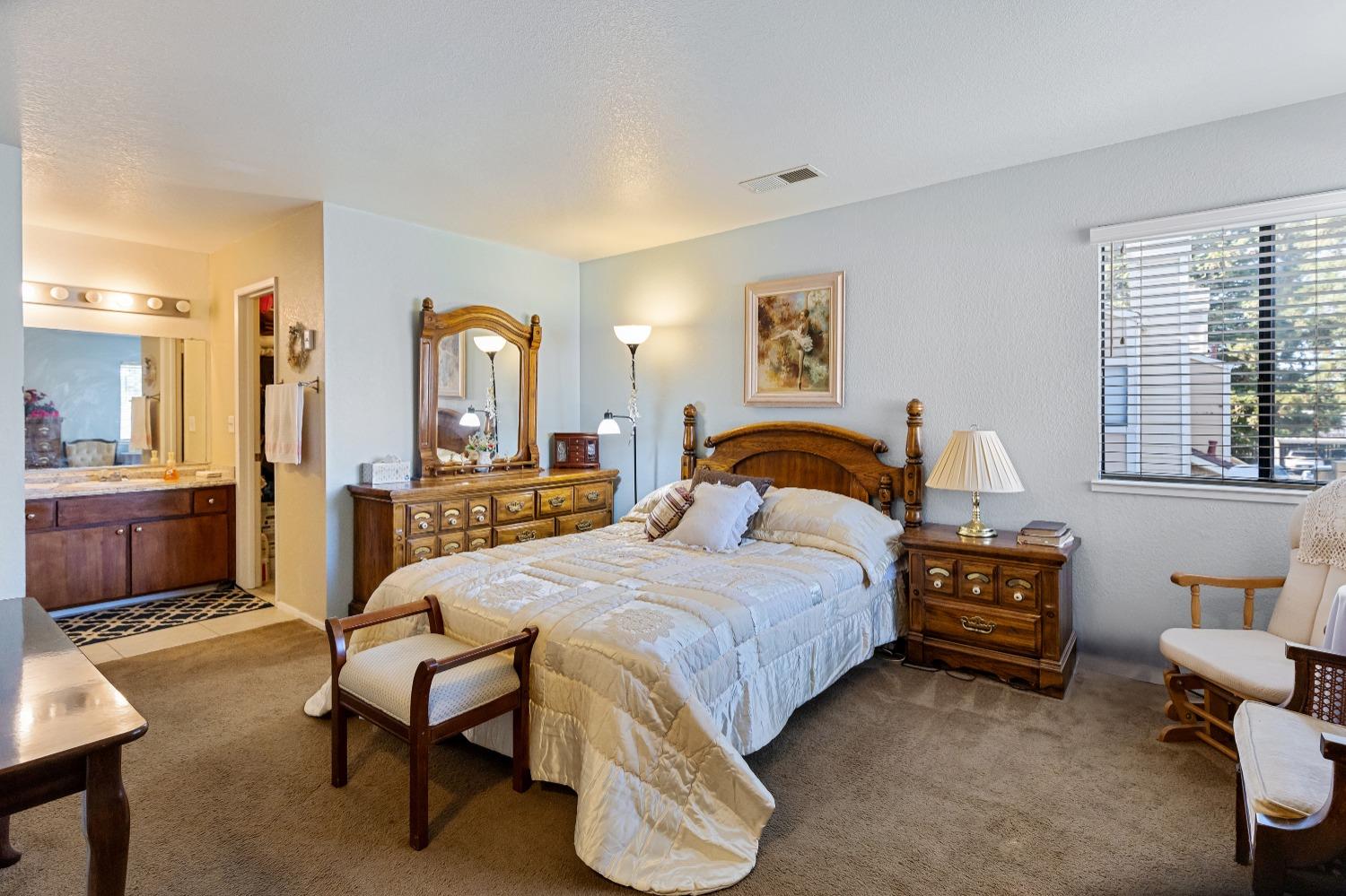 Detail Gallery Image 12 of 29 For 1699 Pyrenees Ave #93,  Stockton,  CA 95210 - 1 Beds | 1 Baths