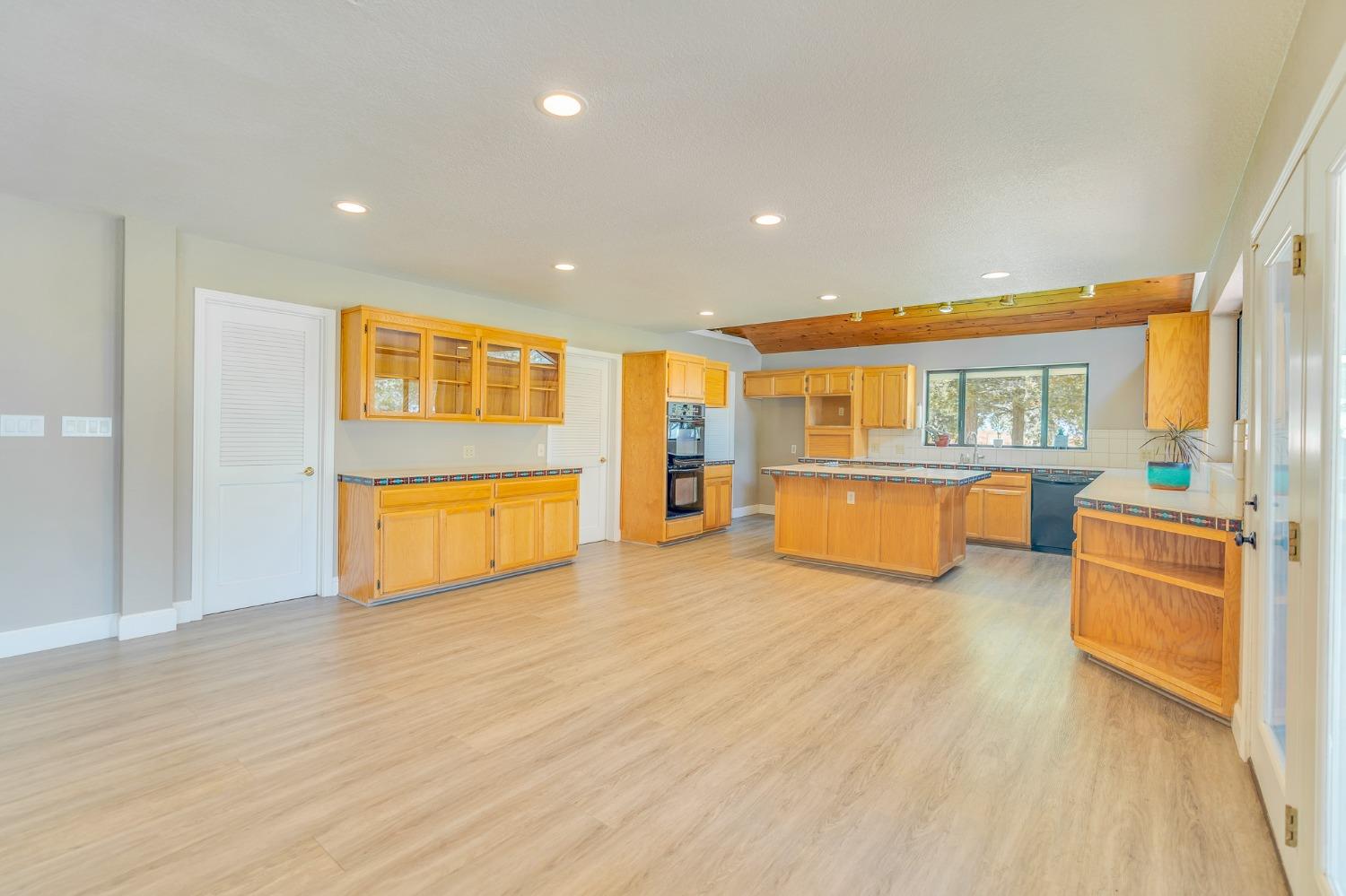 Detail Gallery Image 24 of 99 For 21875 Arburua Rd, Los Banos,  CA 93635 - 3 Beds | 3/1 Baths