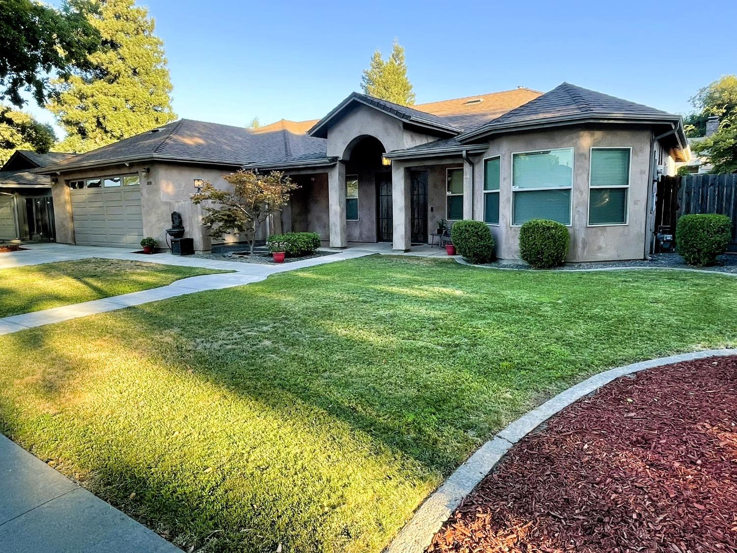 Detail Gallery Image 1 of 1 For 2800 Laramie Dr, Modesto,  CA 95355 - 3 Beds | 2/1 Baths