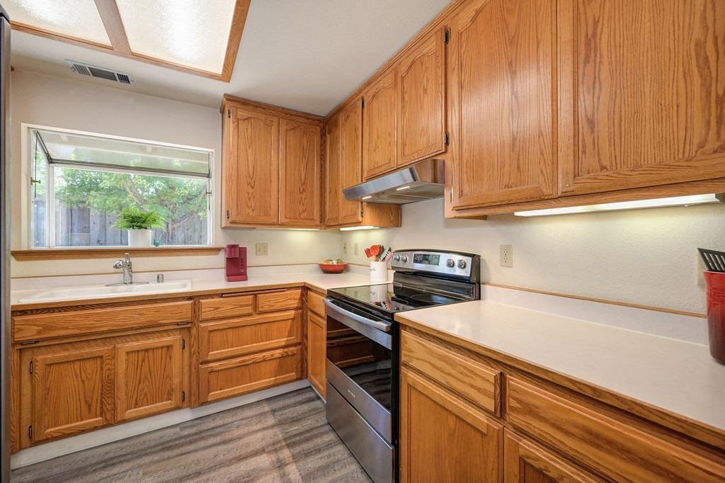 Detail Gallery Image 9 of 34 For 2488 Deena Ct, Placerville,  CA 95667 - 3 Beds | 2 Baths