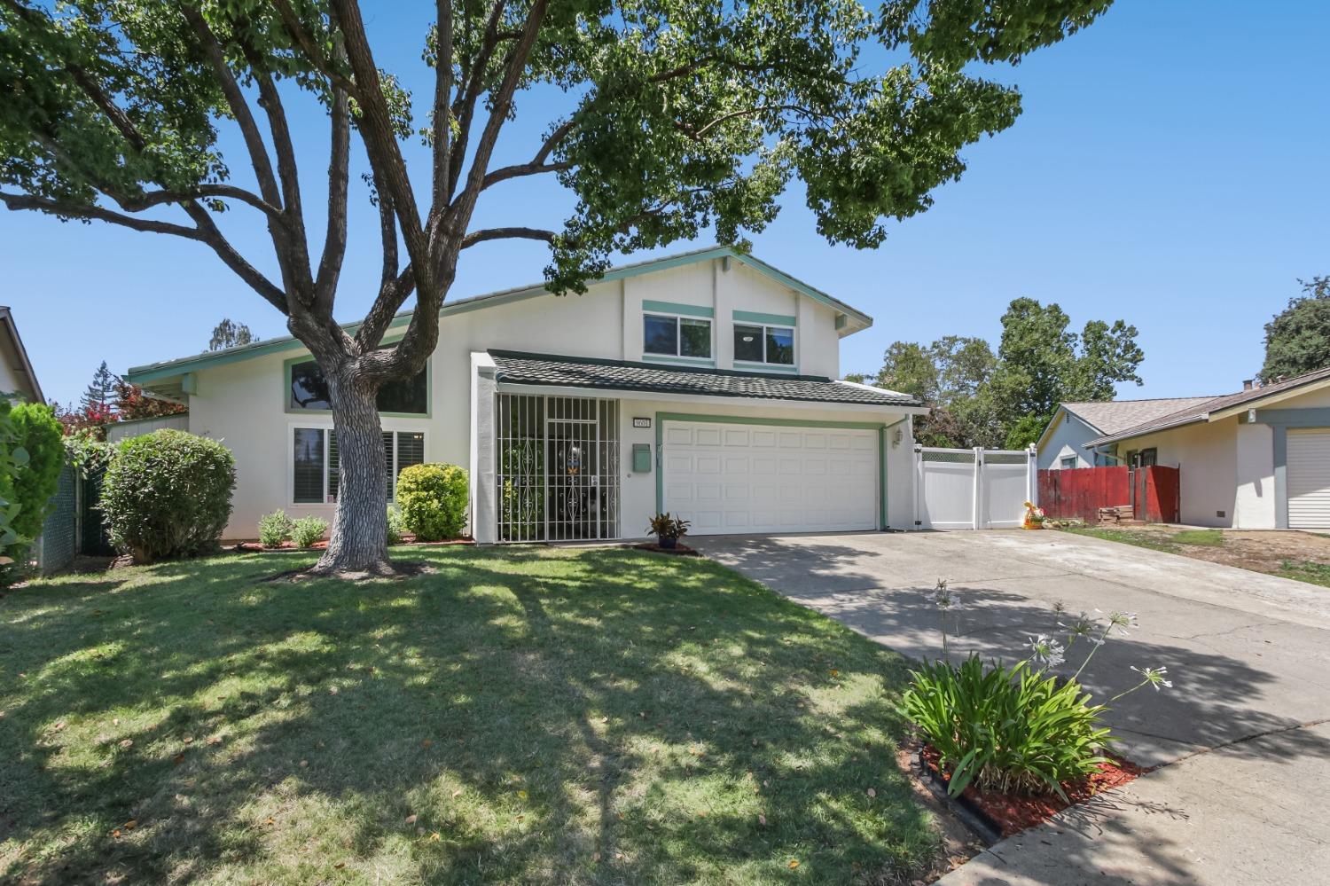 Detail Gallery Image 1 of 1 For 9601 Appalachian Dr, Sacramento,  CA 95827 - 4 Beds | 2/1 Baths