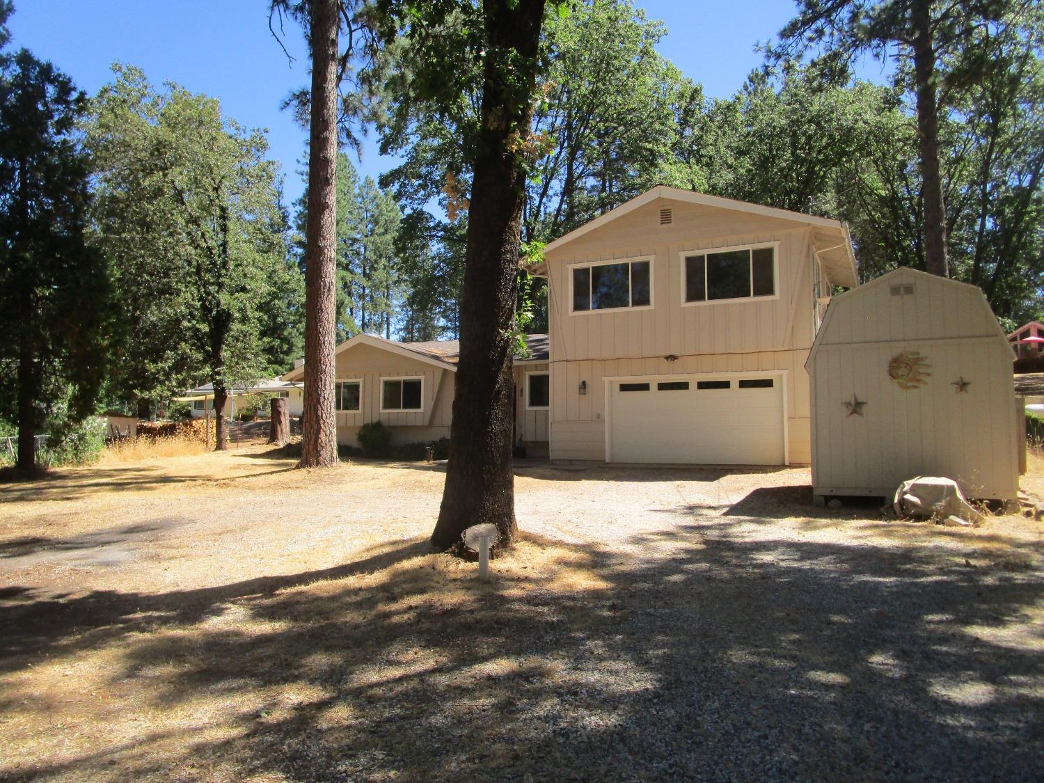 Detail Gallery Image 6 of 28 For 15039 Fay Rd, Grass Valley,  CA 95949 - 3 Beds | 2 Baths