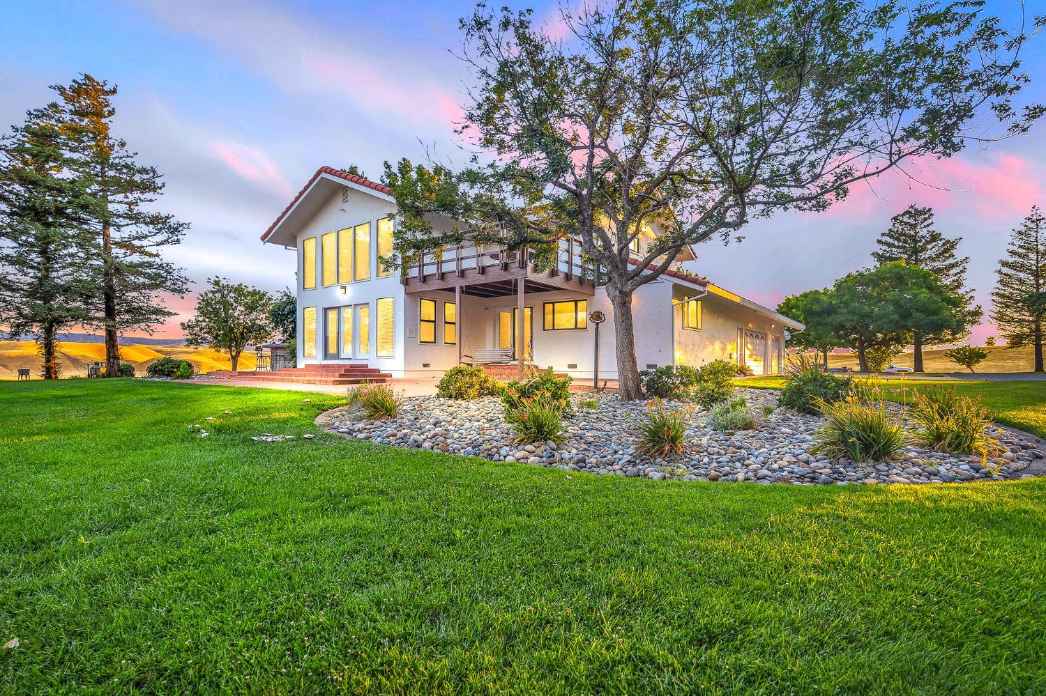 Detail Gallery Image 3 of 99 For 21875 Arburua Rd, Los Banos,  CA 93635 - 3 Beds | 3/1 Baths