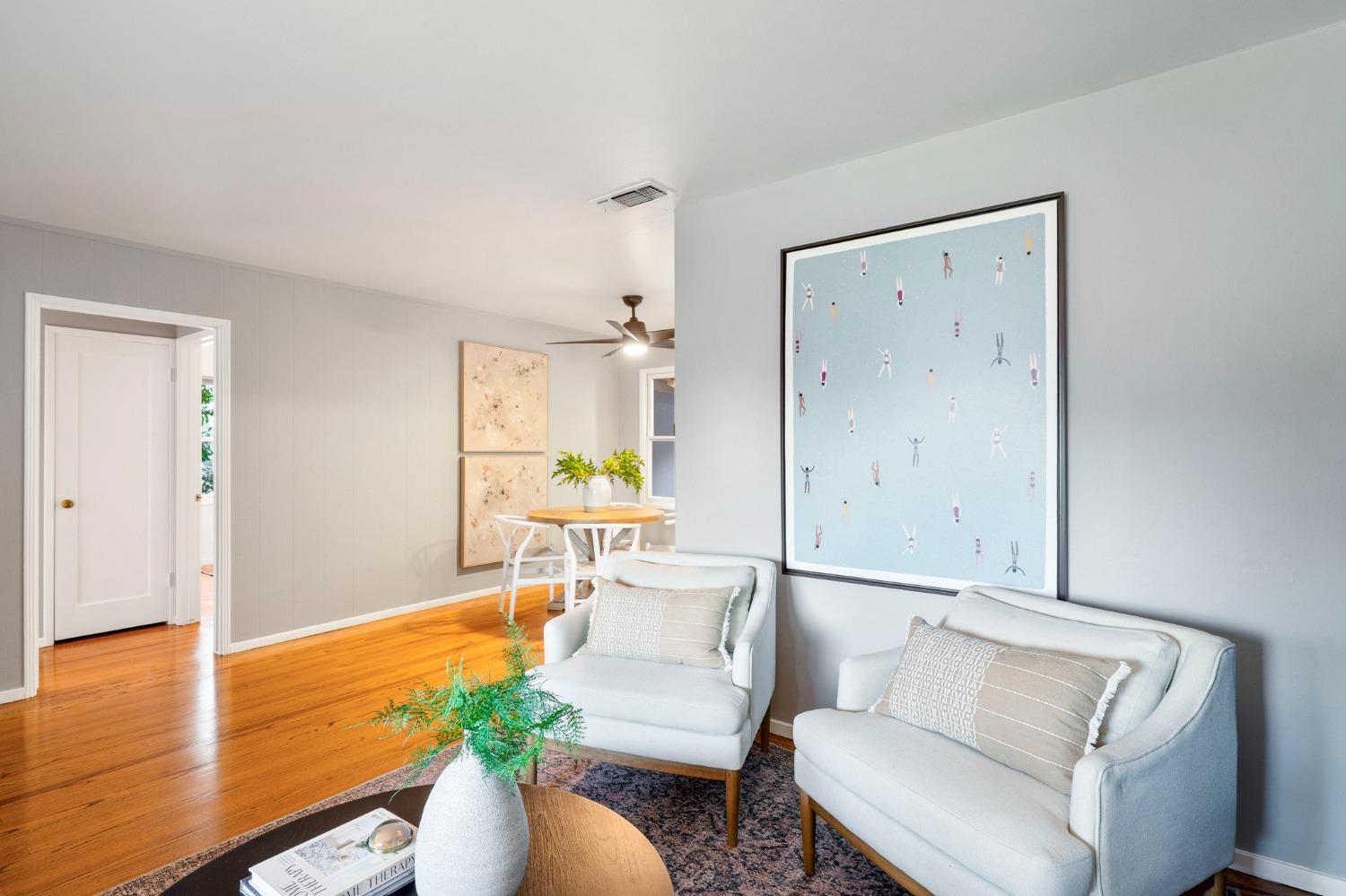 25Th Avenue, Sacramento, CA, 95822-2213