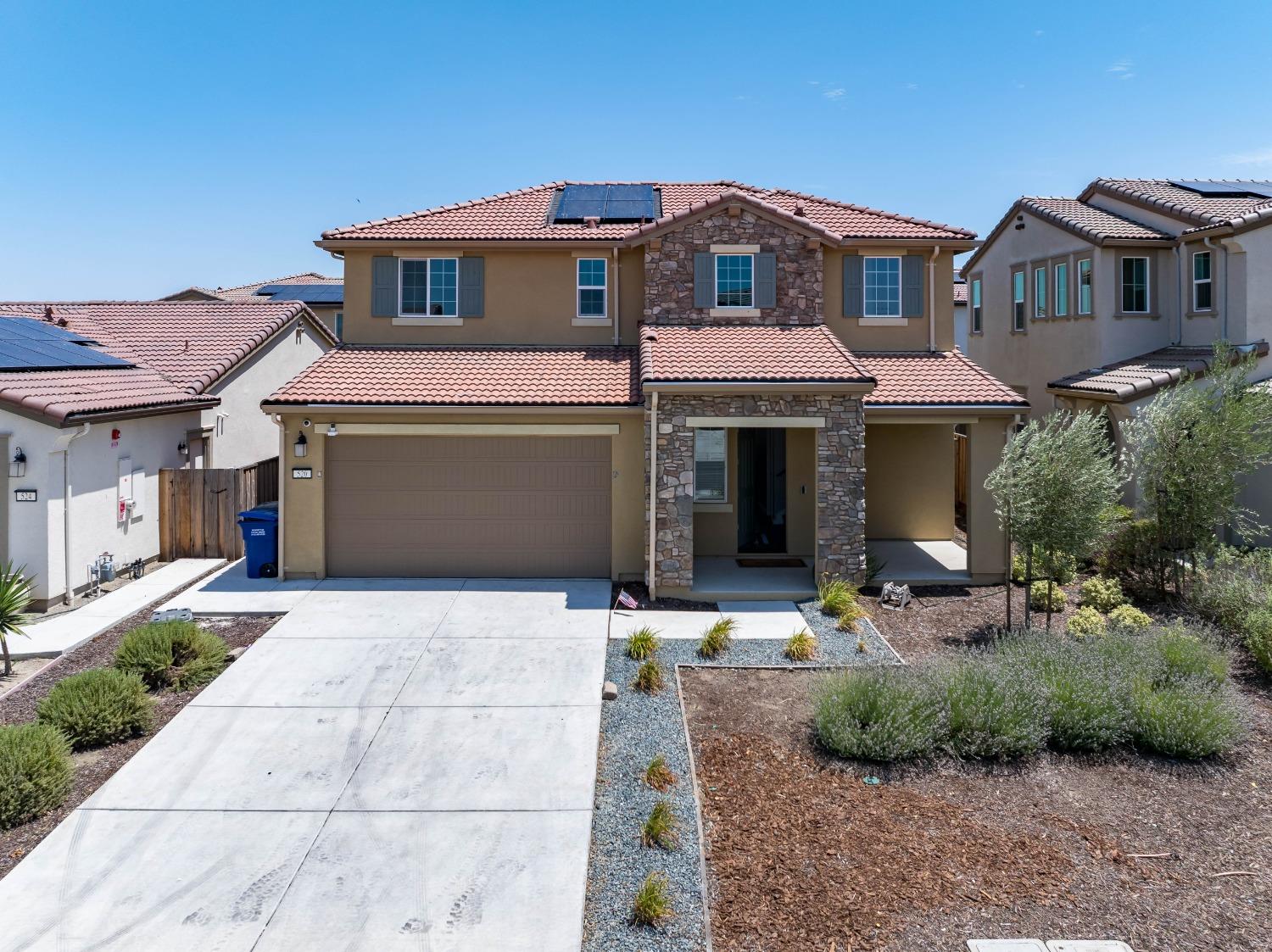 Detail Gallery Image 1 of 1 For 520 Marathon Dr, Oakley,  CA 94561 - 3 Beds | 2/1 Baths