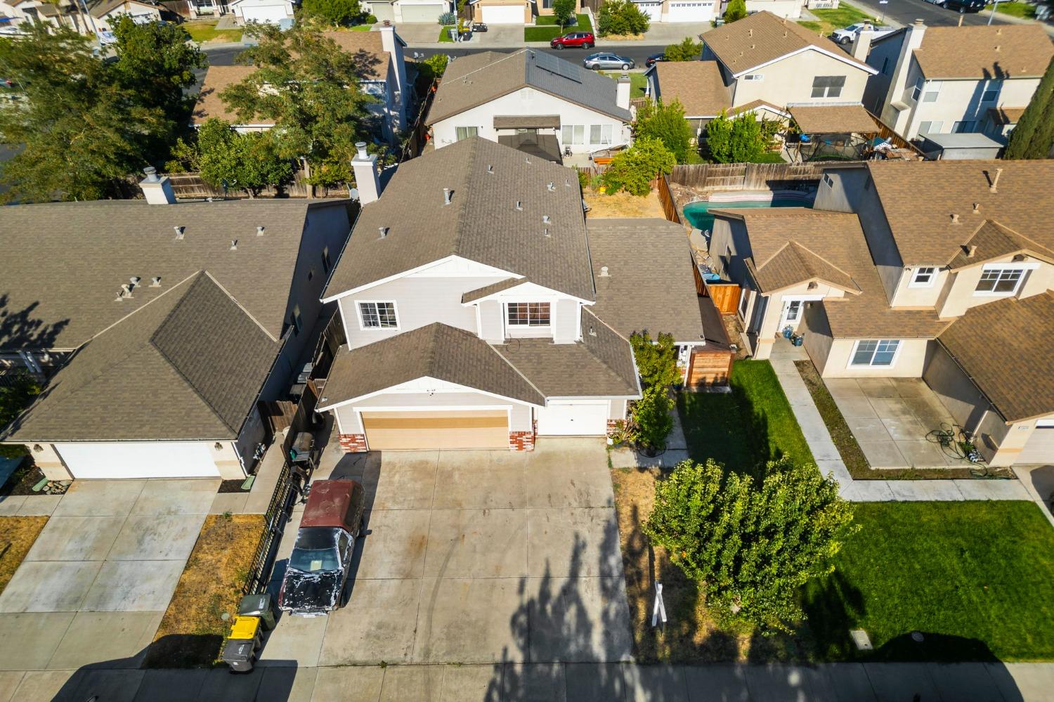 Detail Gallery Image 3 of 50 For 13658 Havenwood St, Lathrop,  CA 95330 - 4 Beds | 3 Baths