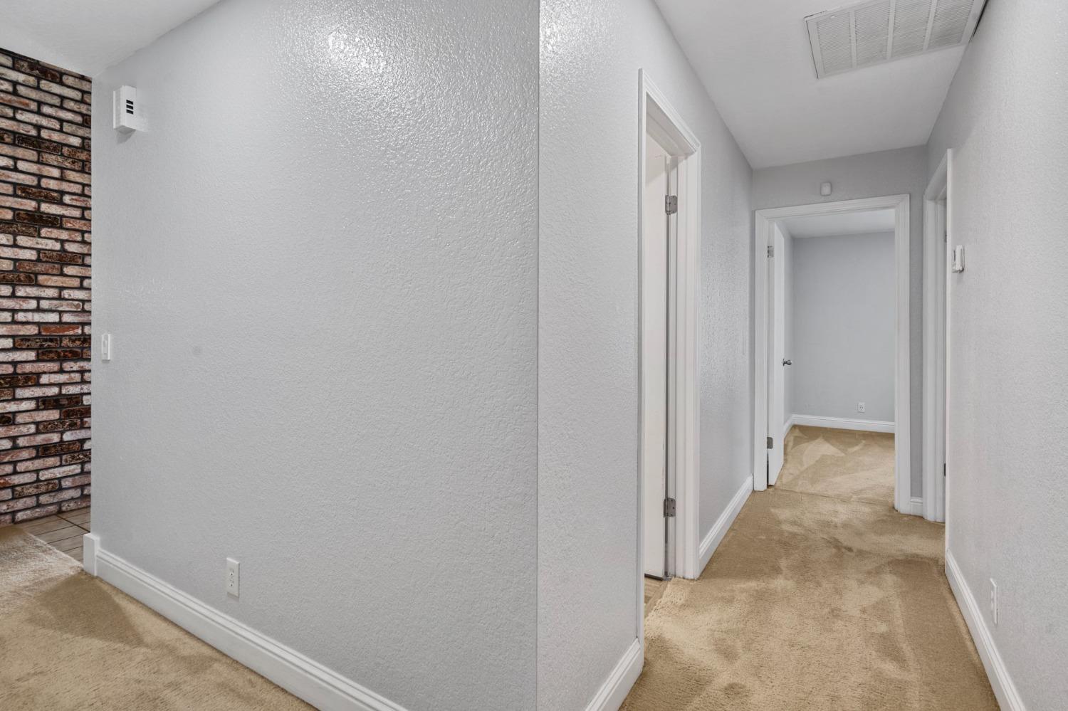 Detail Gallery Image 36 of 58 For 2344 Canyon Creek Dr, Stockton,  CA 95207 - 3 Beds | 2 Baths