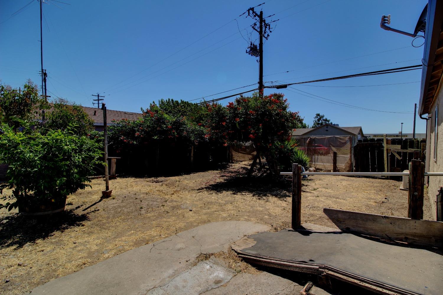 Jackson Avenue, Riverbank, California image 36