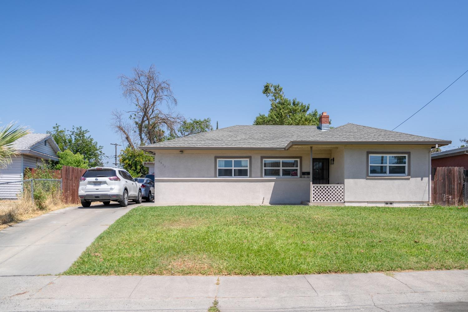 Detail Gallery Image 1 of 1 For 5937 N Haven Dr, North Highlands,  CA 95660 - 3 Beds | 2 Baths