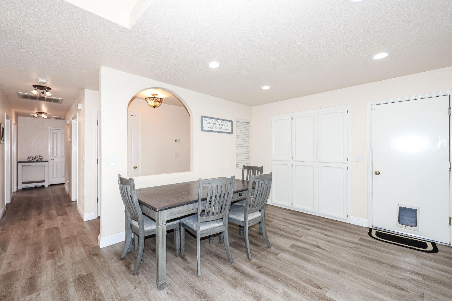 Detail Gallery Image 6 of 42 For 134 Clipper Ct, Atwater,  CA 95301 - 3 Beds | 2 Baths