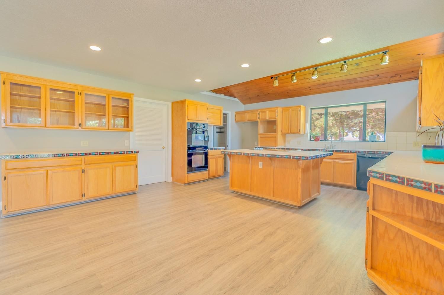 Detail Gallery Image 26 of 99 For 21875 Arburua Rd, Los Banos,  CA 93635 - 3 Beds | 3/1 Baths