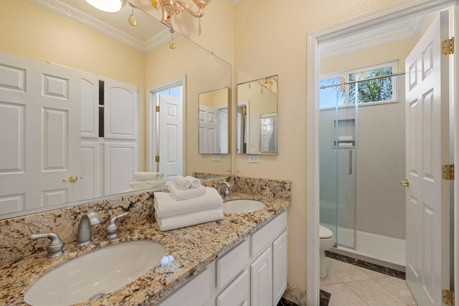 Detail Gallery Image 30 of 36 For 3954 Spyglass Ct, Stockton,  CA 95219 - 4 Beds | 3/1 Baths