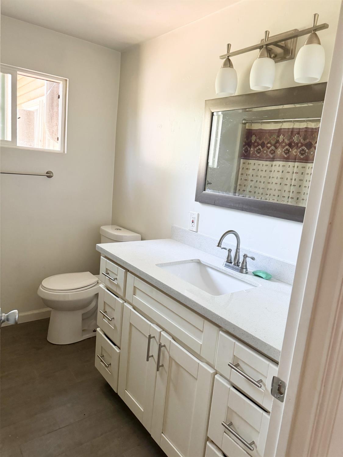 Detail Gallery Image 10 of 15 For 5766 Vacation Blvd, Somerset,  CA 95684 - 2 Beds | 1 Baths