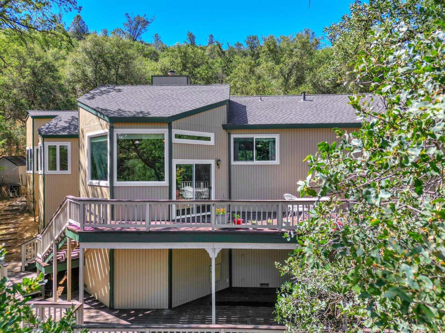 Detail Gallery Image 68 of 93 For 17592 Brewer Rd, Grass Valley,  CA 95949 - 3 Beds | 2 Baths