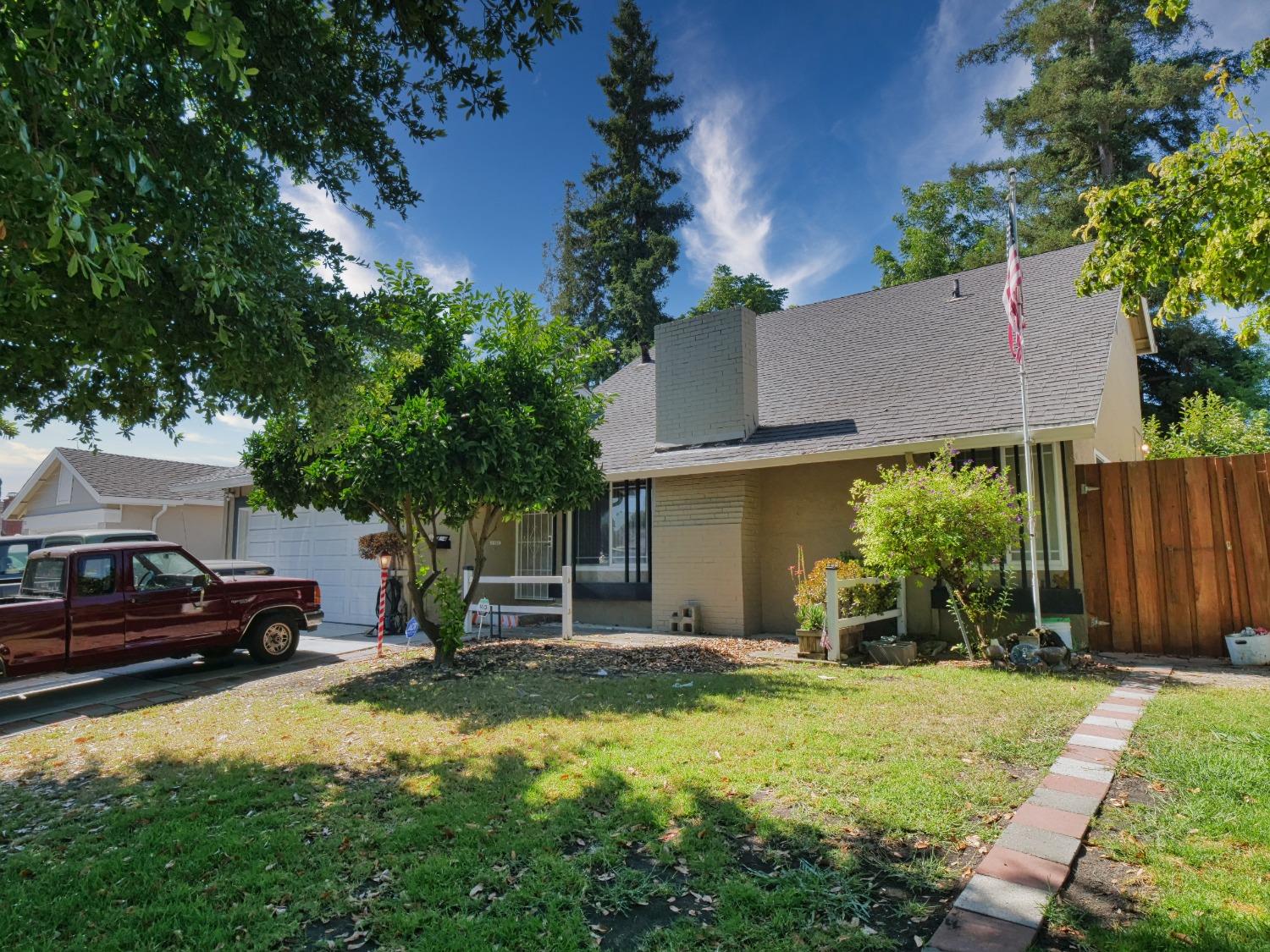 Detail Gallery Image 1 of 1 For 386 Conestoga, San Jose,  CA 95123 - 3 Beds | 2 Baths