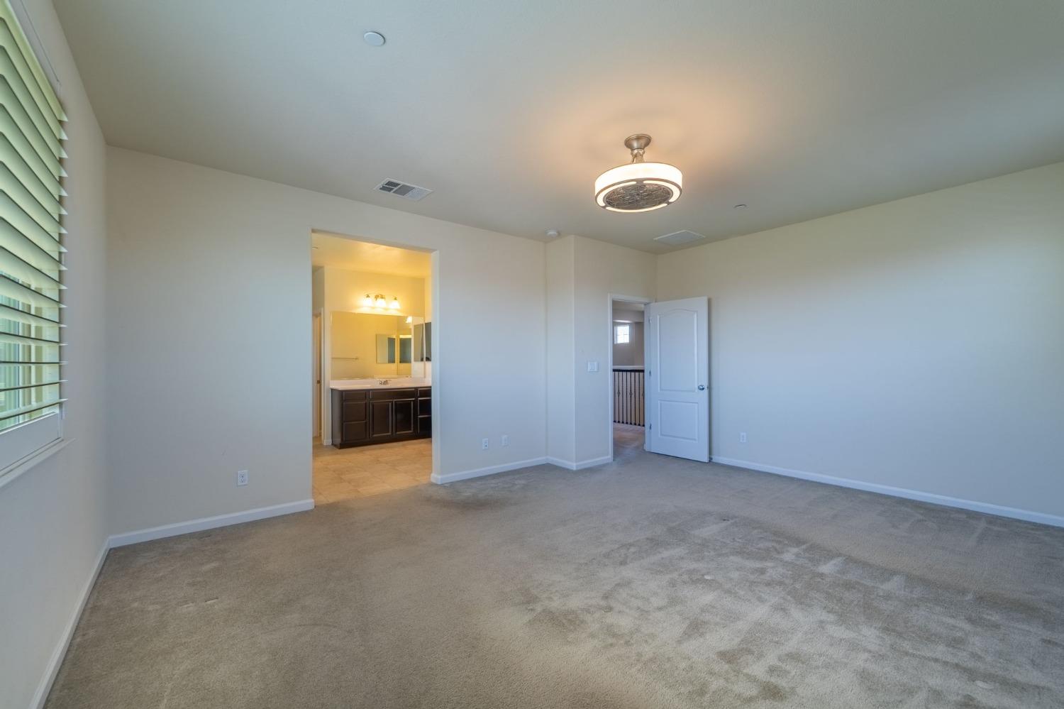 Detail Gallery Image 30 of 59 For 654 Kibbie Ct, Manteca,  CA 95337 - 4 Beds | 3/1 Baths