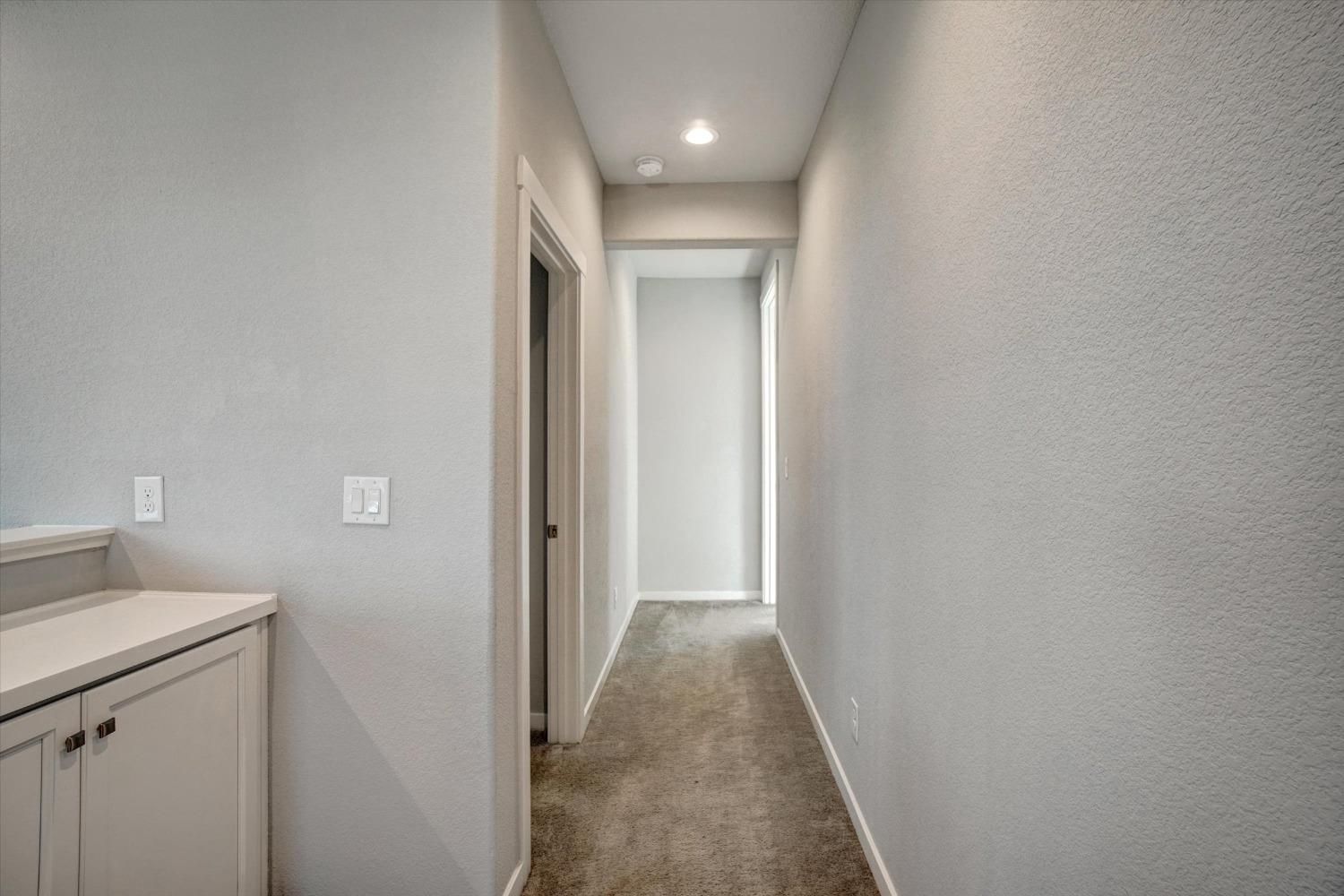 Detail Gallery Image 24 of 42 For 4092 Aura Way, Rancho Cordova,  CA 95742 - 4 Beds | 3/1 Baths