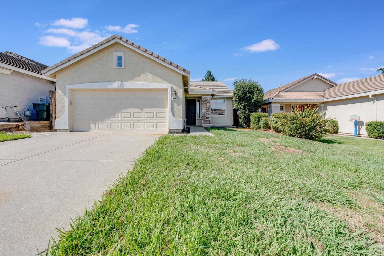 Detail Gallery Image 1 of 1 For 5705 Ridgepoint Dr, Antelope,  CA 95843 - 3 Beds | 2 Baths