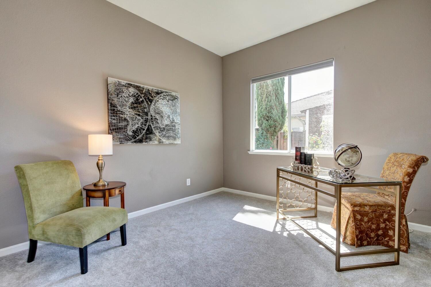 Detail Gallery Image 37 of 61 For 9832 Burrowing Owl Way, Elk Grove,  CA 95757 - 5 Beds | 3/1 Baths