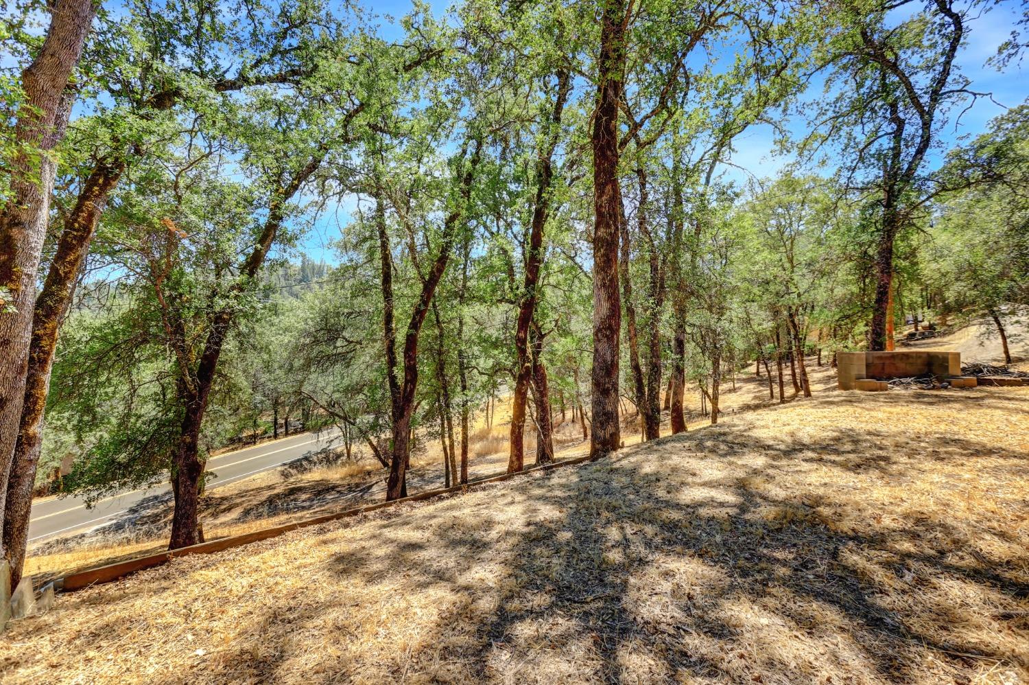 Detail Gallery Image 62 of 93 For 17592 Brewer Rd, Grass Valley,  CA 95949 - 3 Beds | 2 Baths