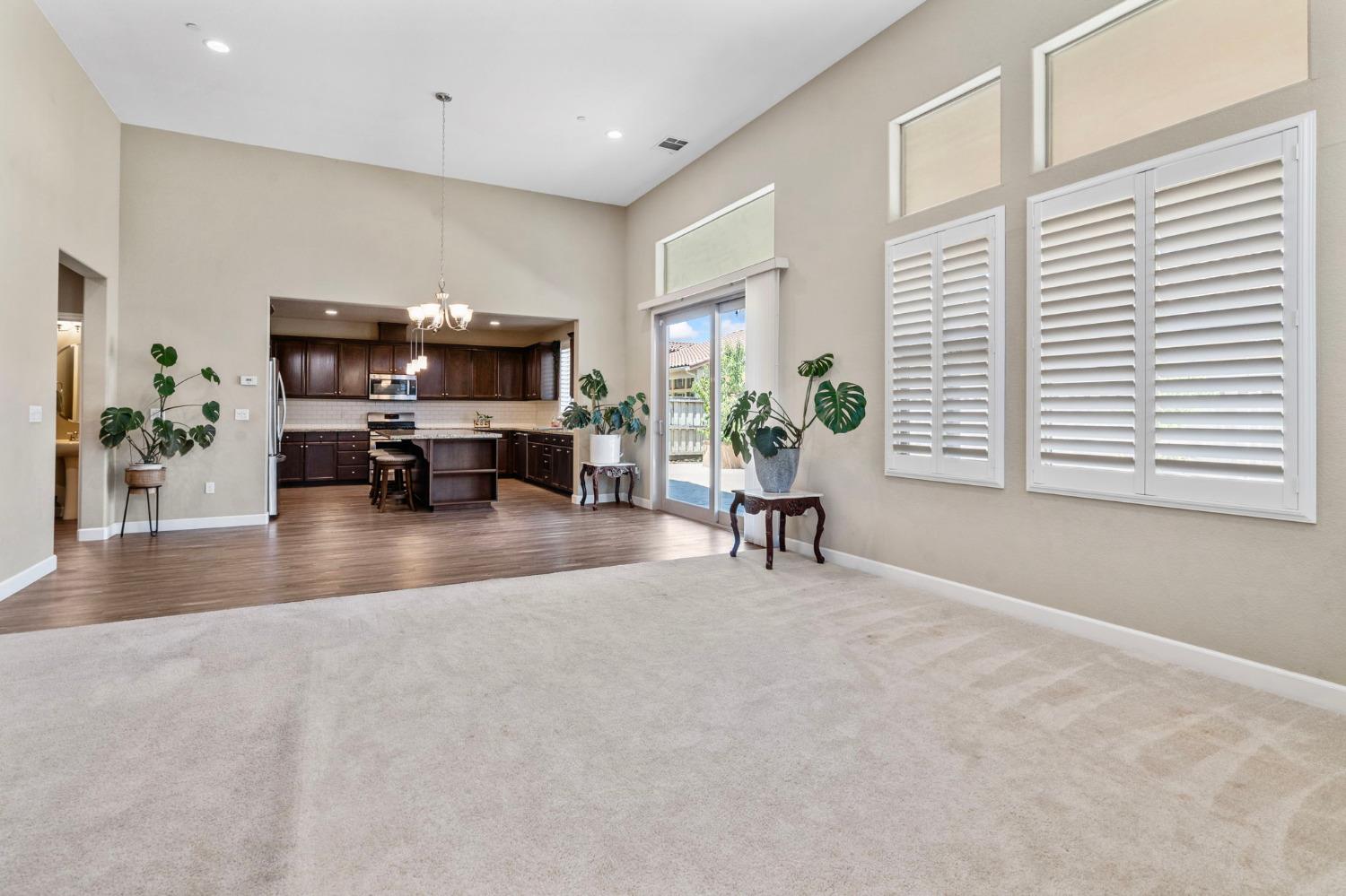 Detail Gallery Image 28 of 61 For 3587 Rapallo Way, Manteca,  CA 95337 - 4 Beds | 3/1 Baths