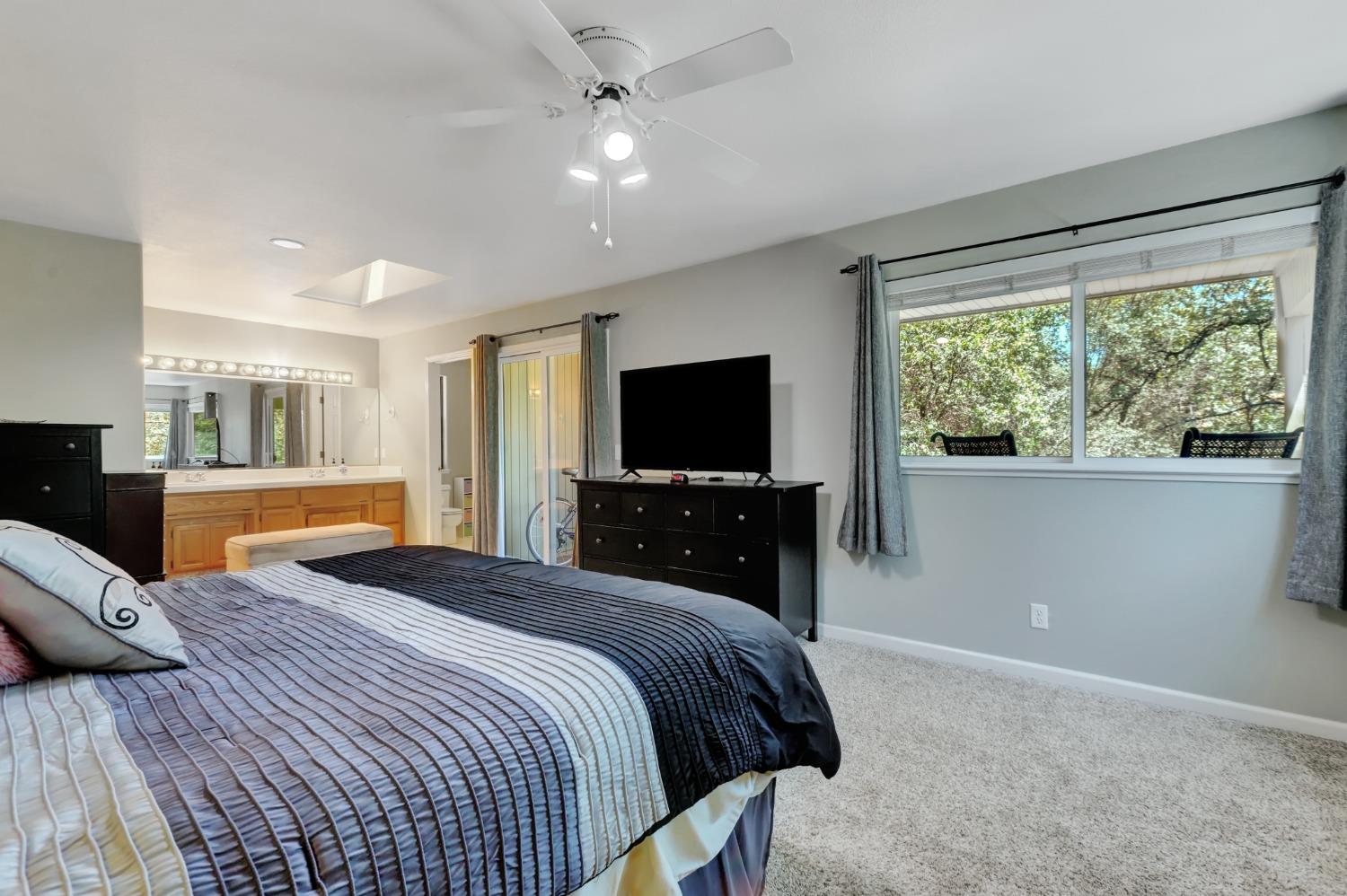 Detail Gallery Image 37 of 93 For 17592 Brewer Rd, Grass Valley,  CA 95949 - 3 Beds | 2 Baths