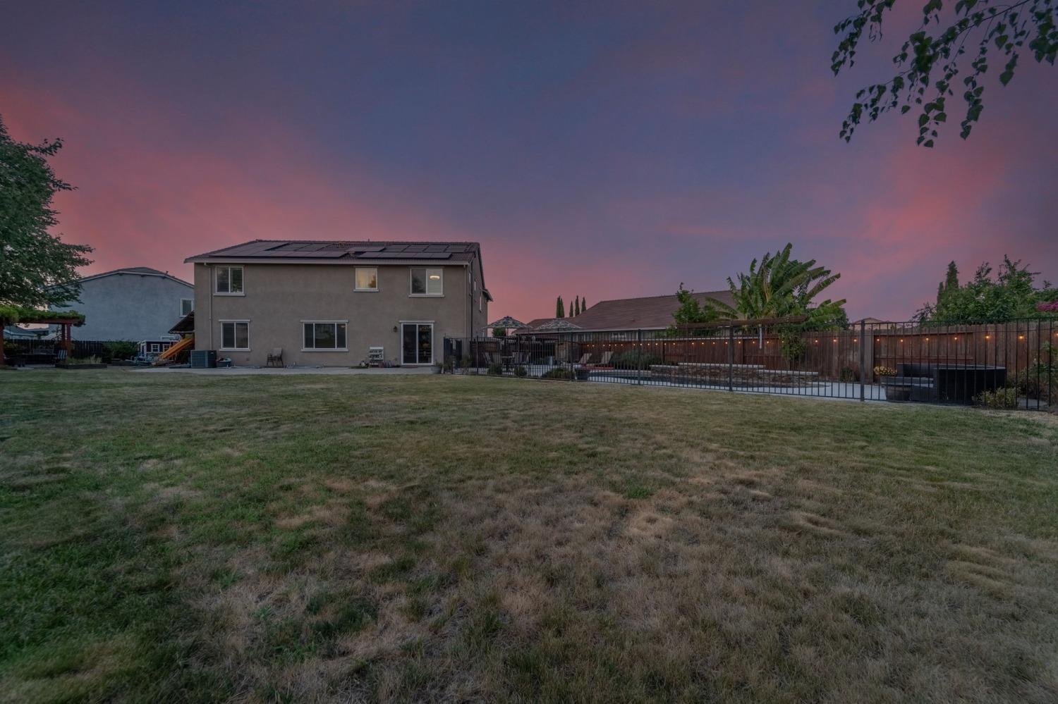 Detail Gallery Image 16 of 59 For 654 Kibbie Ct, Manteca,  CA 95337 - 4 Beds | 3/1 Baths