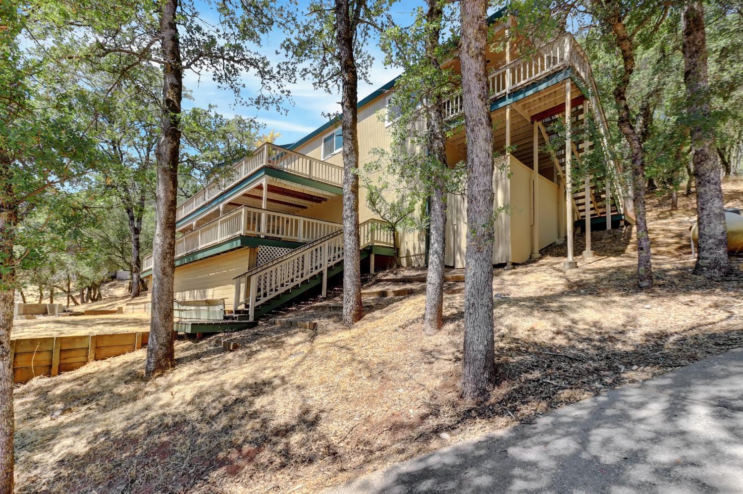 Detail Gallery Image 82 of 93 For 17592 Brewer Rd, Grass Valley,  CA 95949 - 3 Beds | 2 Baths