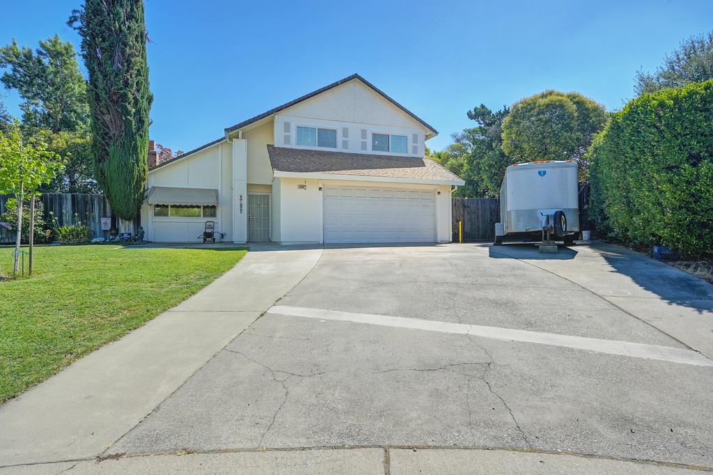 Detail Gallery Image 1 of 1 For 5616 Tarwood Way, Sacramento,  CA 95842 - 4 Beds | 2/1 Baths