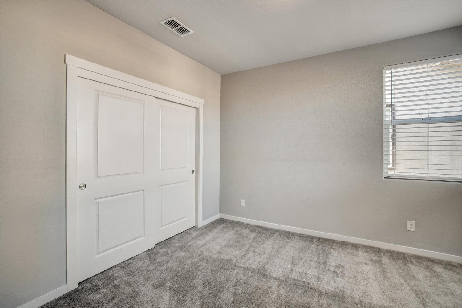 Detail Gallery Image 26 of 42 For 4092 Aura Way, Rancho Cordova,  CA 95742 - 4 Beds | 3/1 Baths