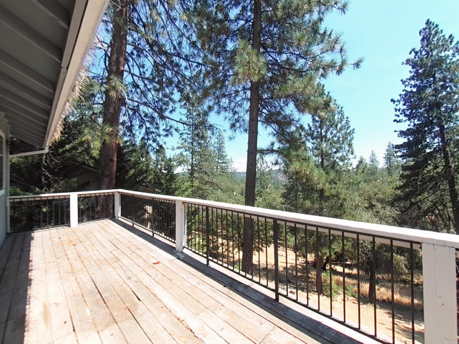 Detail Gallery Image 9 of 43 For 19056 Connie Dr, Grass Valley,  CA 95949 - 4 Beds | 2/1 Baths