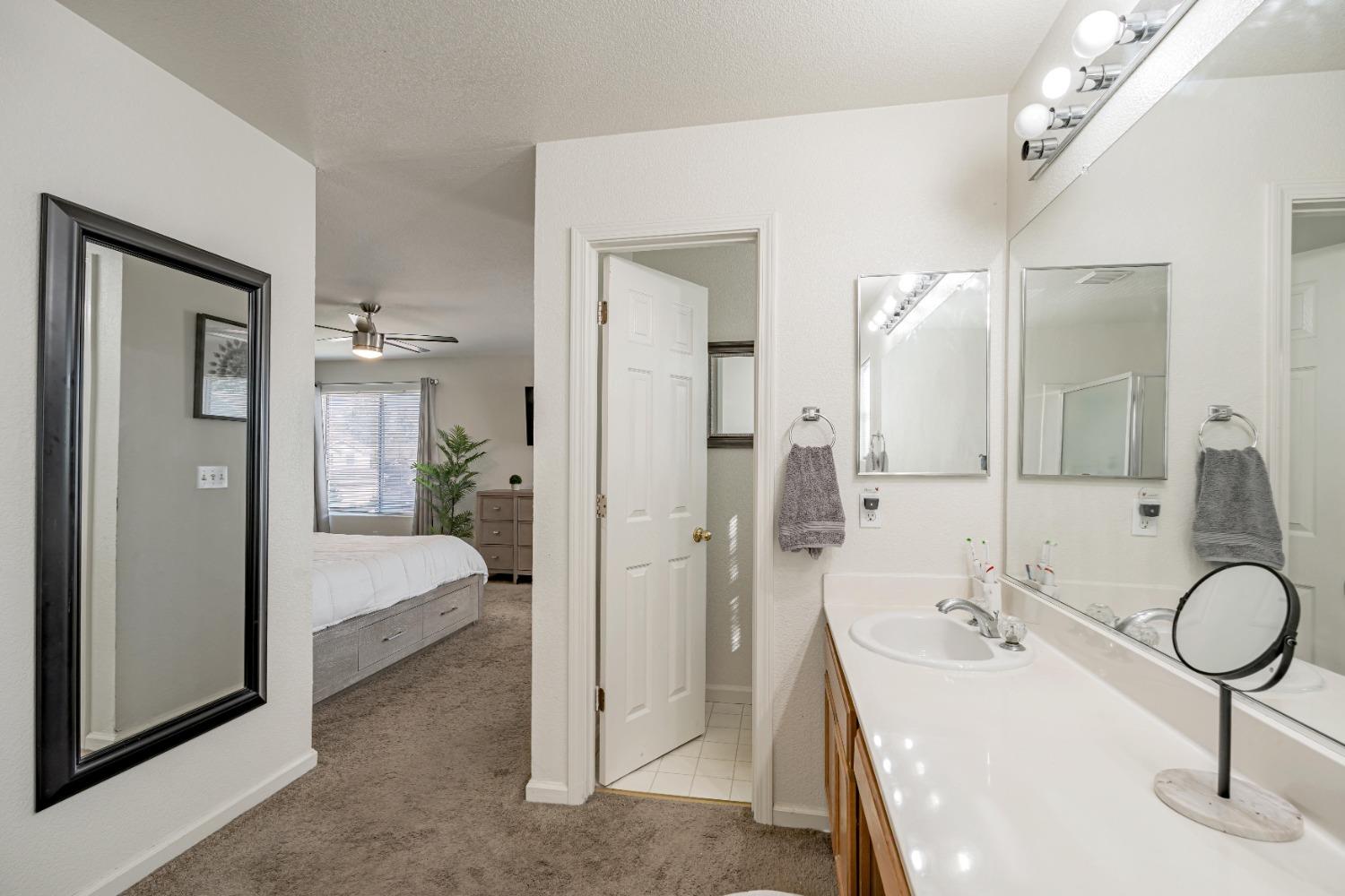 Detail Gallery Image 43 of 49 For 2208 Surf Ct, Stockton,  CA 95206 - 5 Beds | 2/1 Baths