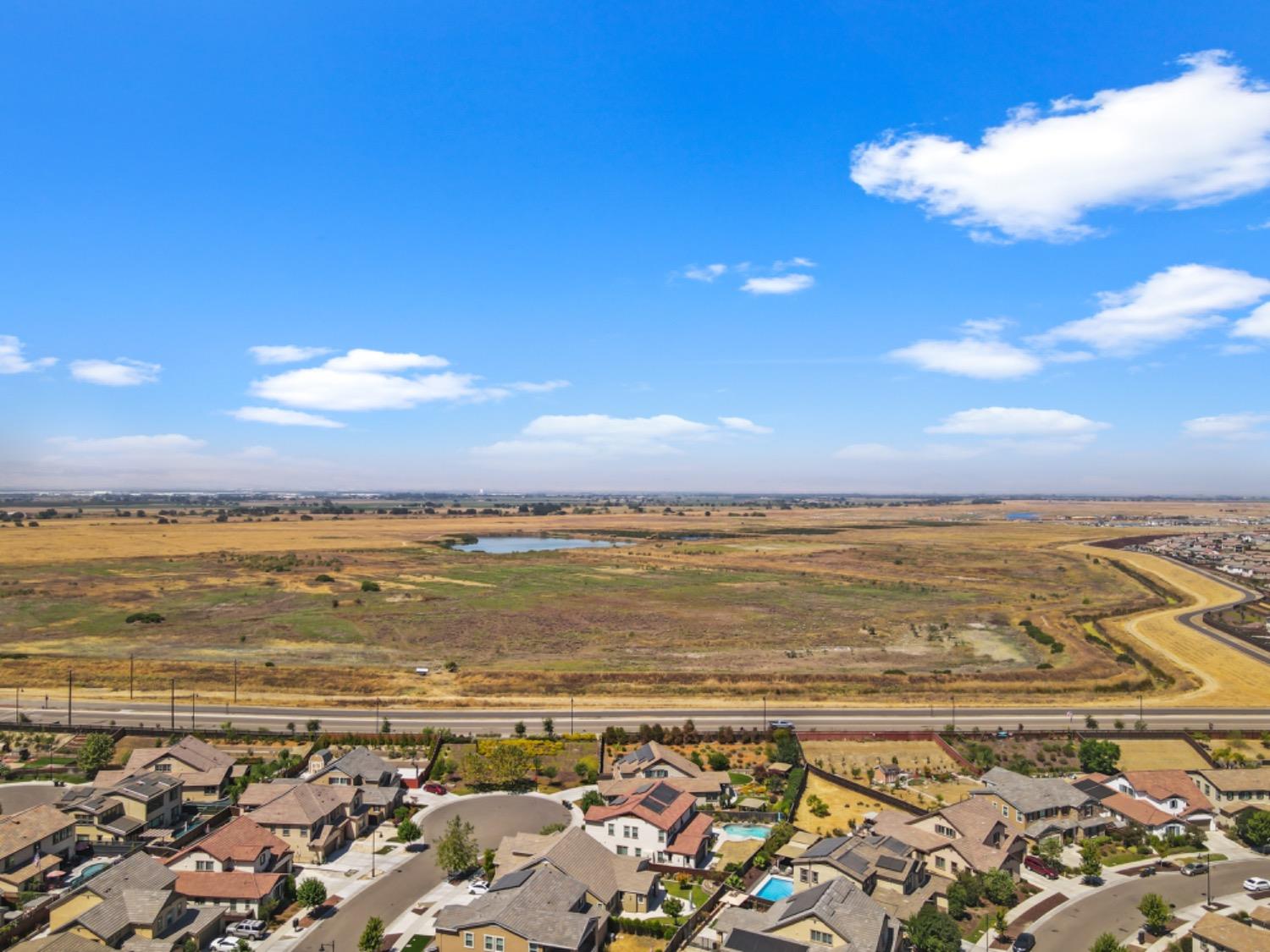 Detail Gallery Image 66 of 69 For 1737 Cranbrook Ct, Lathrop,  CA 95330 - 5 Beds | 4/1 Baths