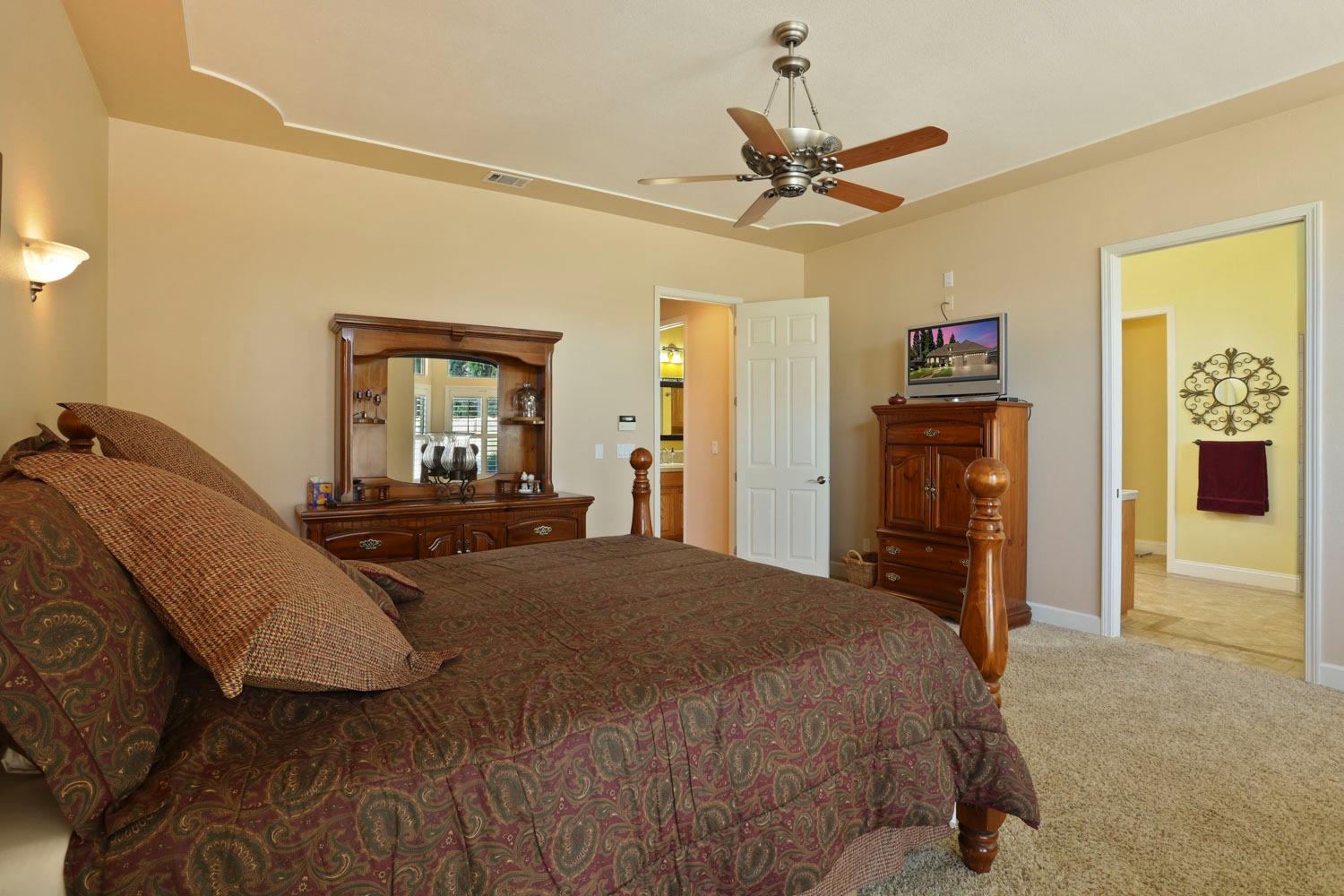 Detail Gallery Image 47 of 67 For 1542 Terracina Cir, Manteca,  CA 95336 - 3 Beds | 2/1 Baths