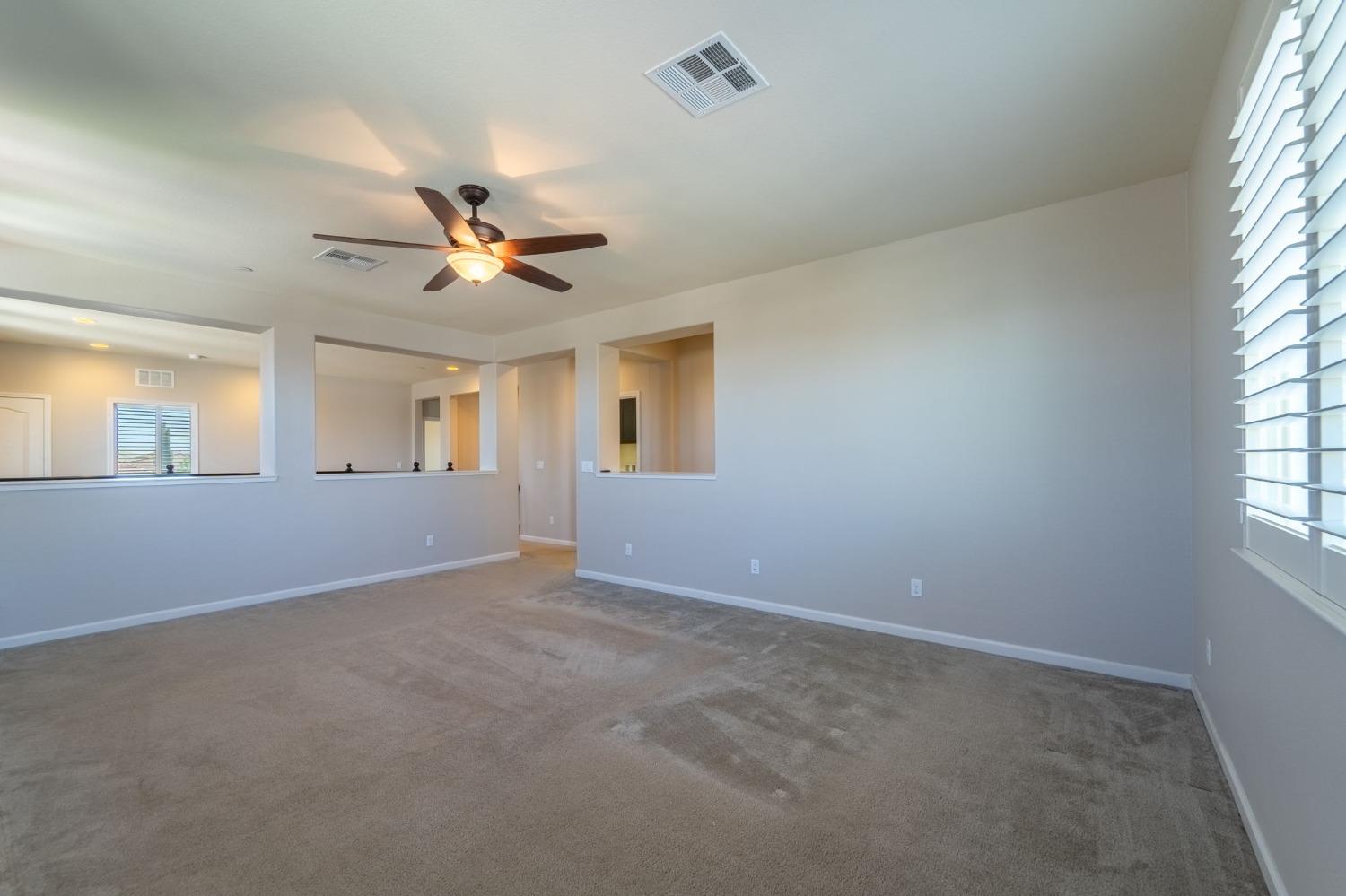 Detail Gallery Image 27 of 59 For 654 Kibbie Ct, Manteca,  CA 95337 - 4 Beds | 3/1 Baths