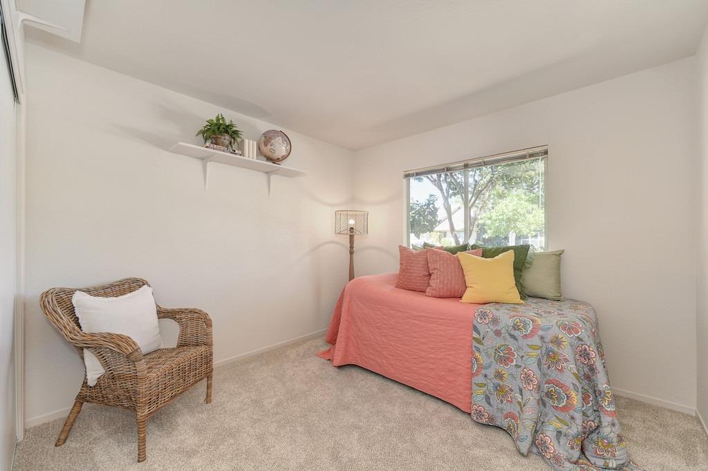 Detail Gallery Image 12 of 26 For 917 Zaragoza St, Davis,  CA 95618 - 3 Beds | 1 Baths